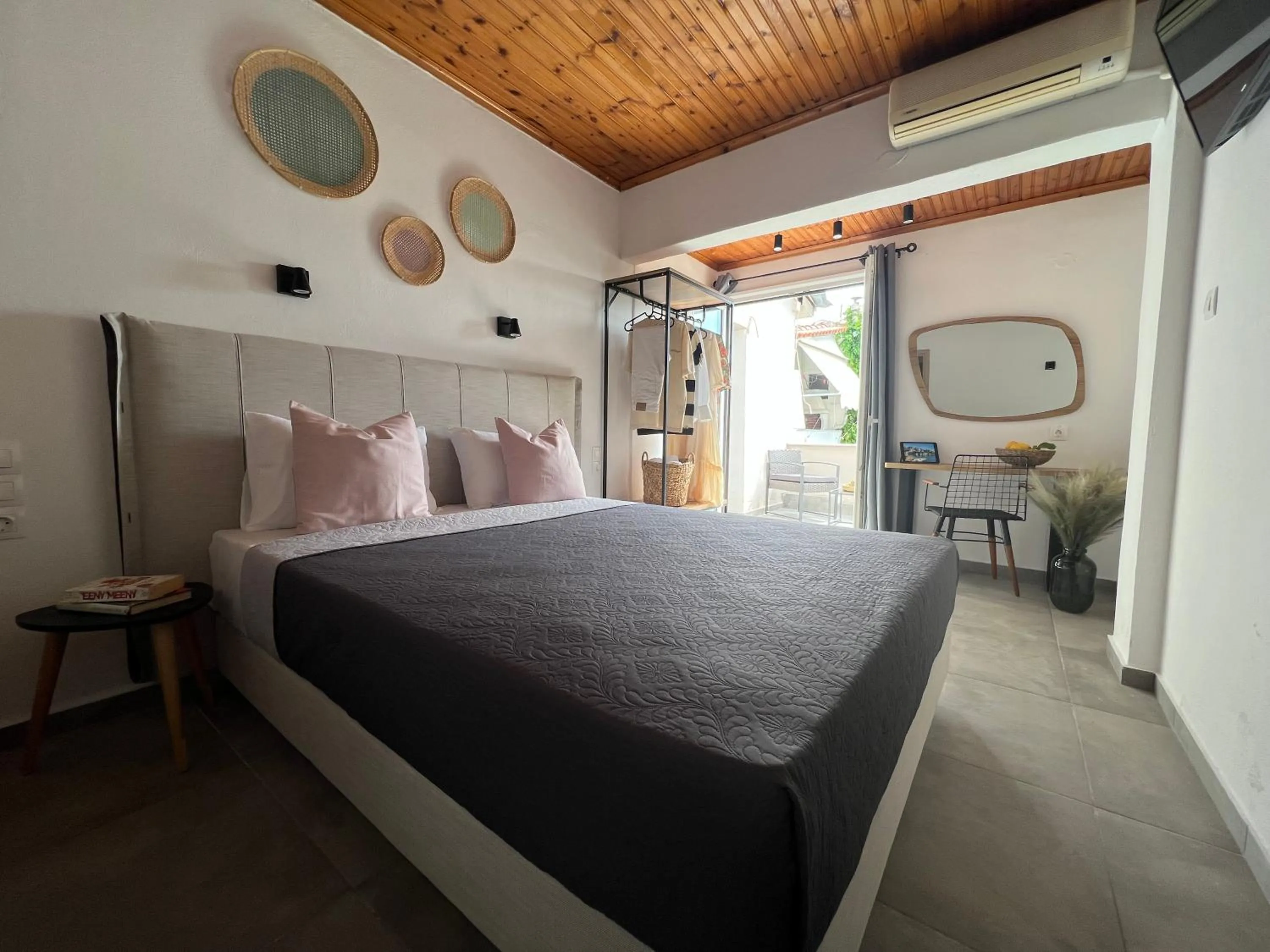 Bed in Australia