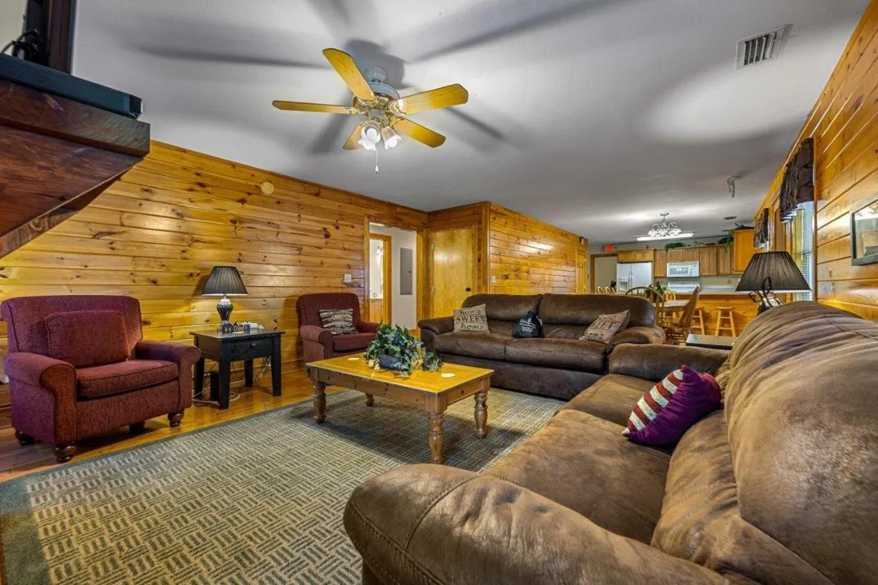 Poplar Point Condo Unit 12A