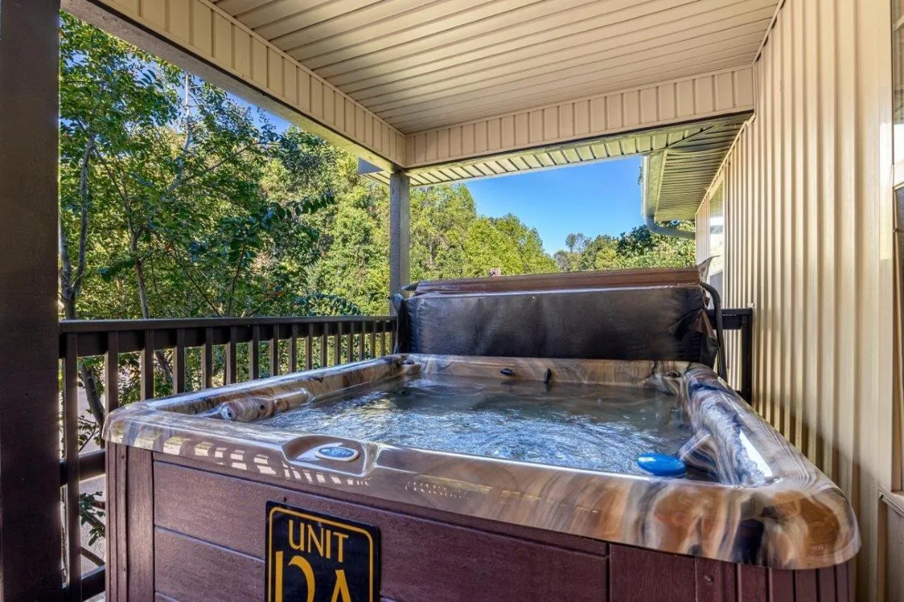 Poplar Point Condo Unit 12A