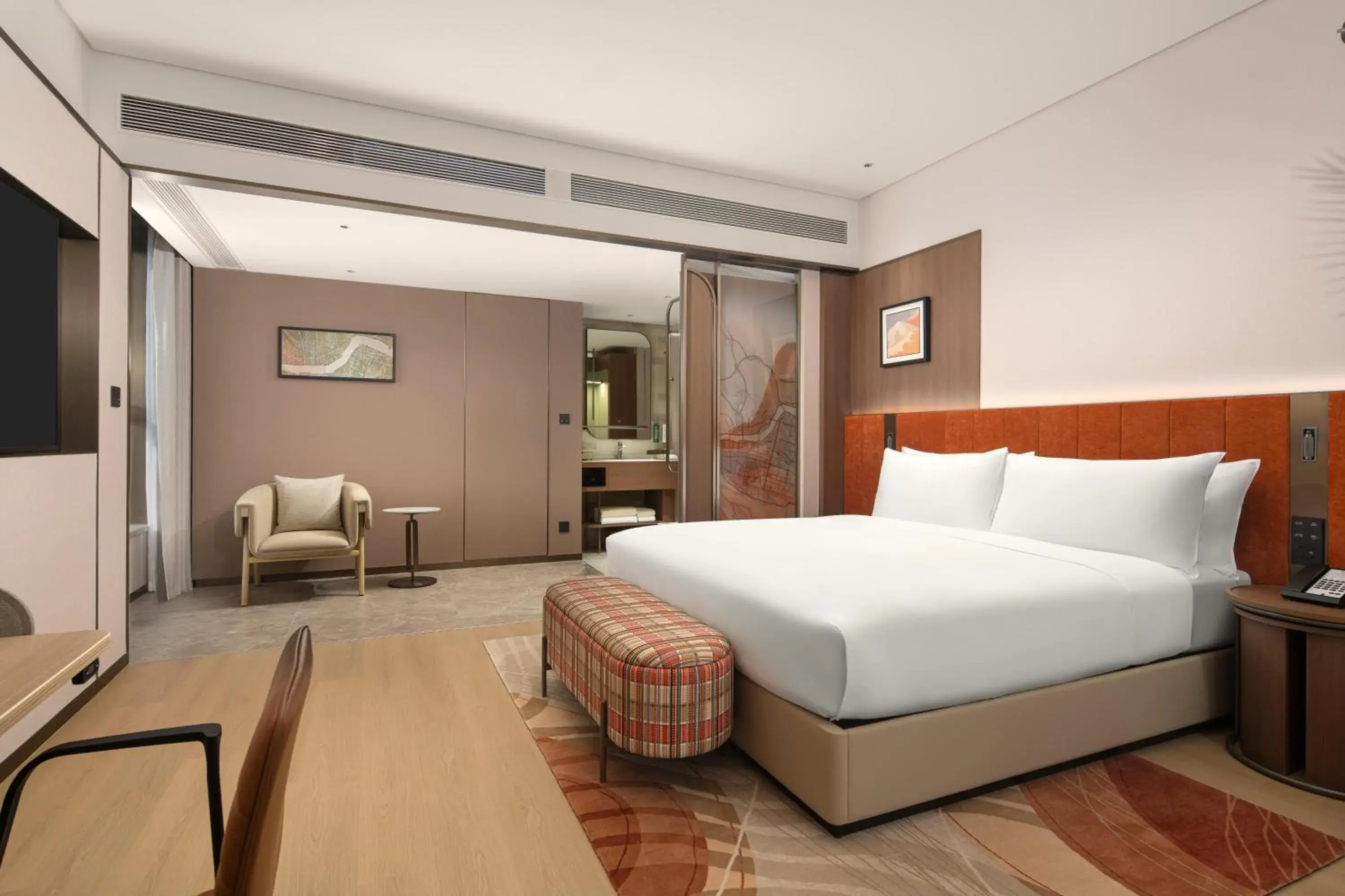 Deluxe King Room with River View in Hilton Garden Inn Lanzhou Anning Deluxe King Room with River View in Hilton Garden Inn Lanzhou Anning