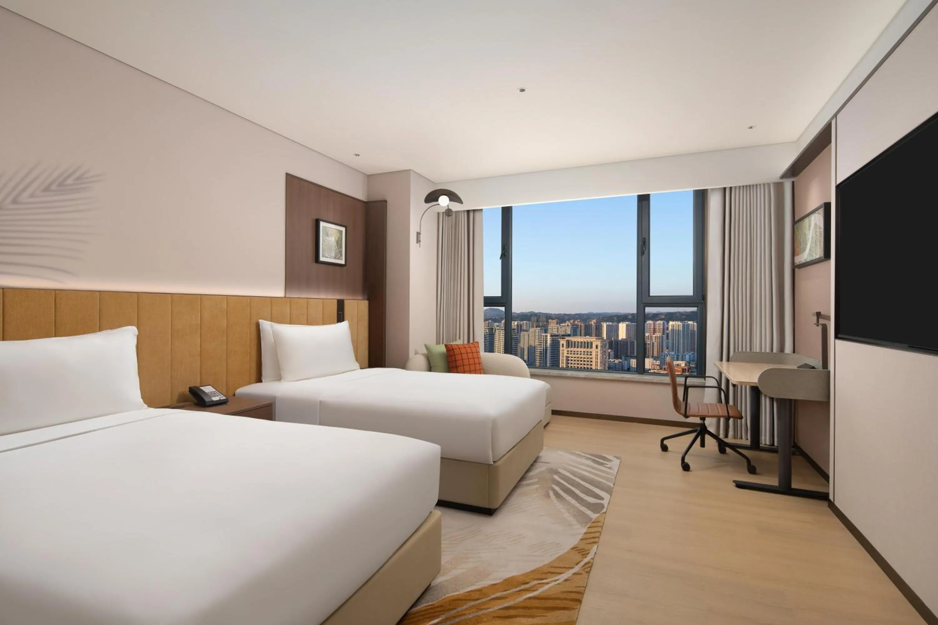 Bedroom, Bed in Hilton Garden Inn Lanzhou Anning