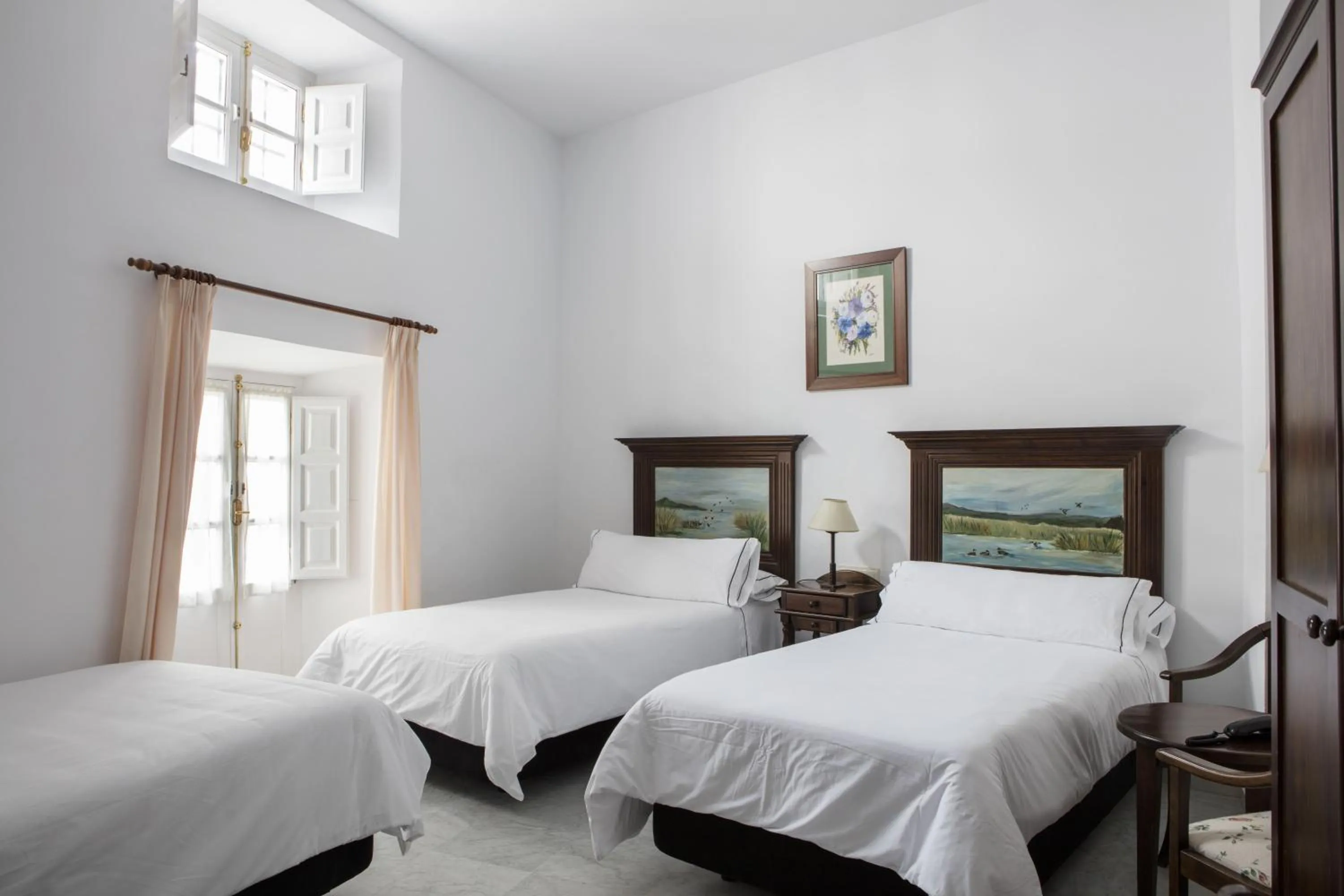 Bed in Hotel Tugasa Casa Palacio Medina Sidonia