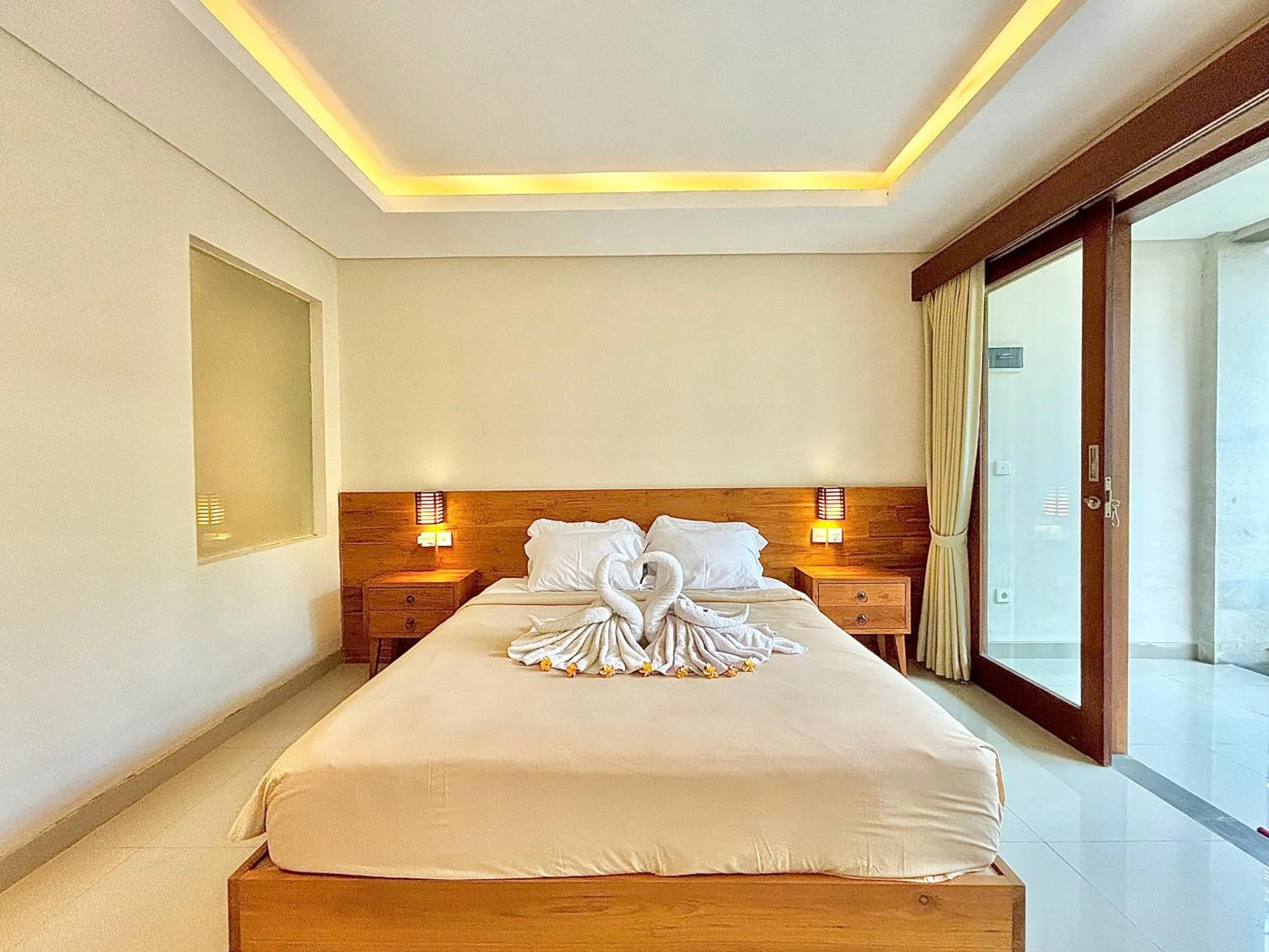 Bed in Kamayu Ubud by Puri Signatures