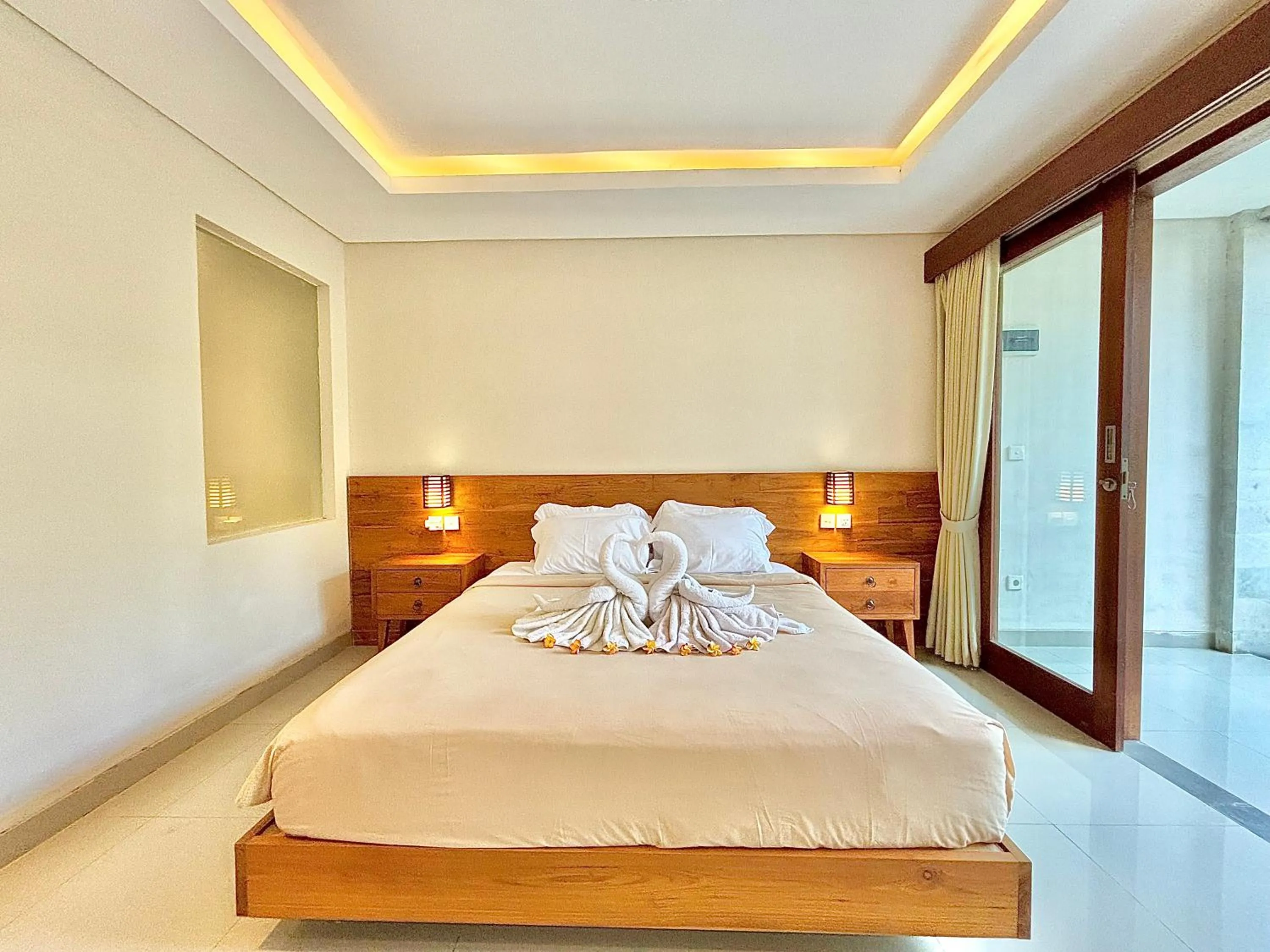 Bedroom, Bed in Kamayu Ubud by Puri Signatures