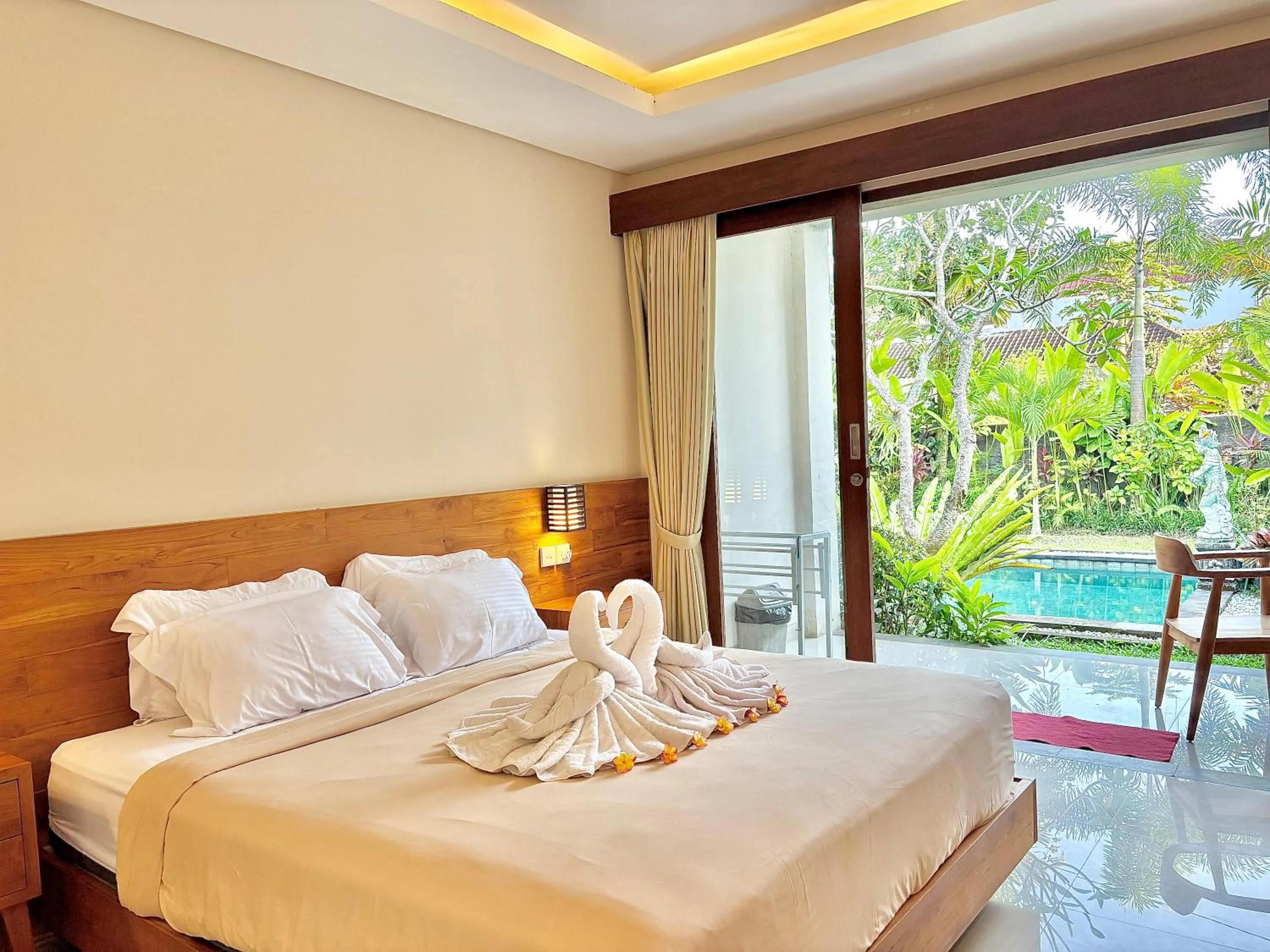 Bed in Kamayu Ubud by Puri Signatures