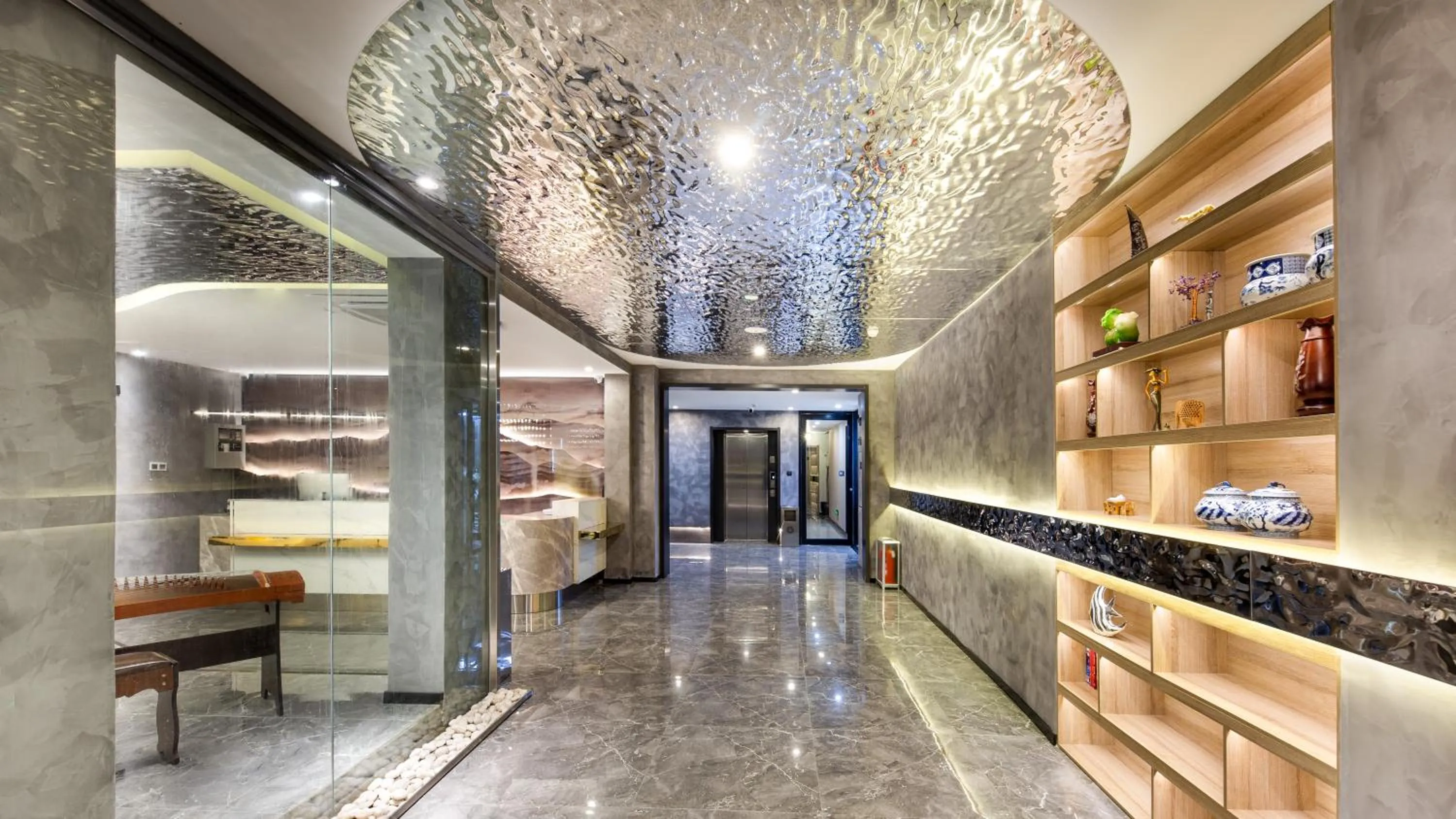 Seating area in Floral Hotel Qingdao Dreamship Seaview Hotel