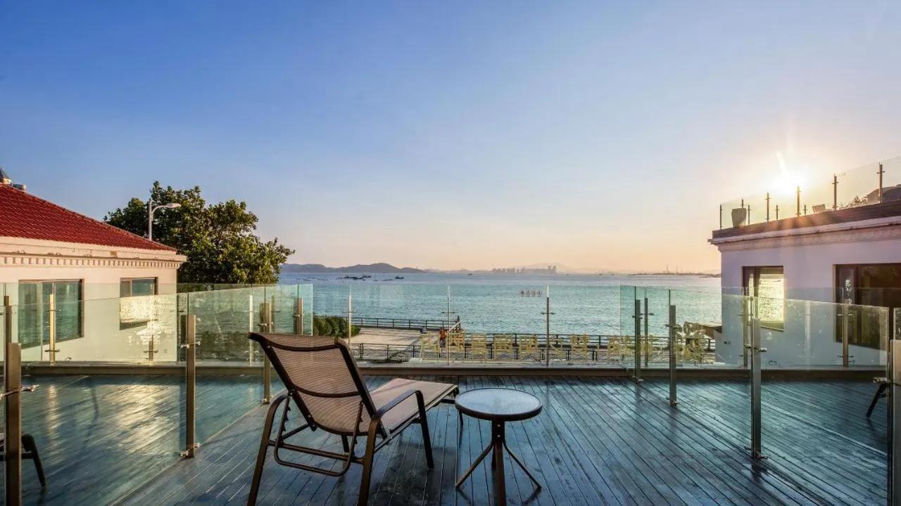 Natural landscape in Floral Hotel Qingdao Dreamship Seaview Hotel