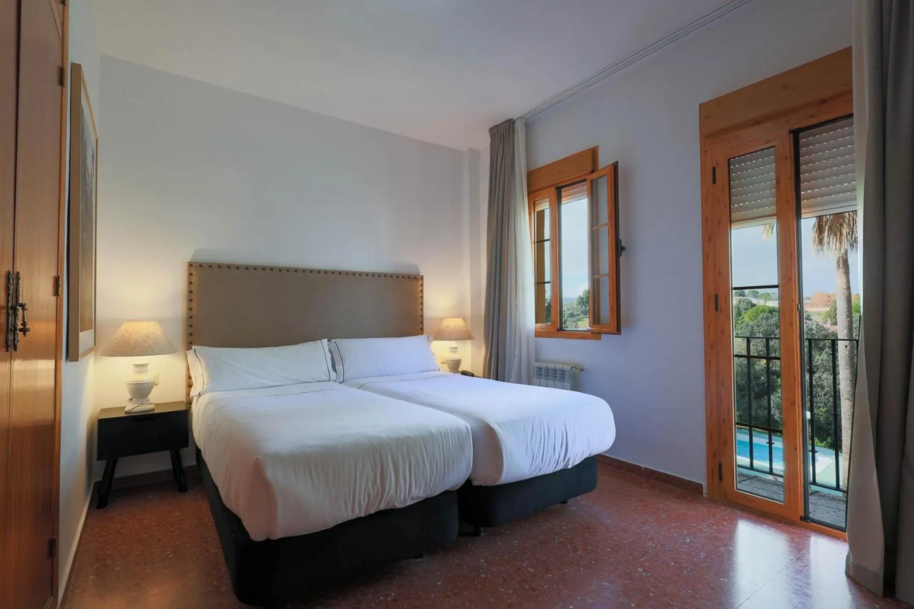 Photo of the whole room, Bed in Tugasa El Almendral