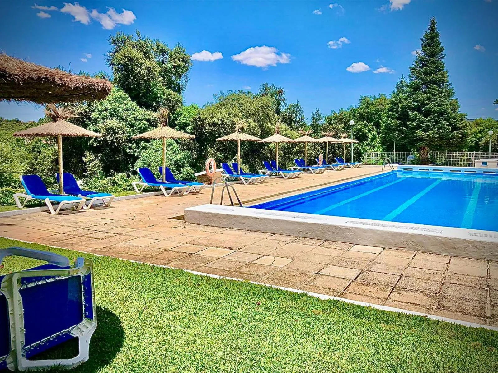 Swimming Pool in Tugasa El Almendral