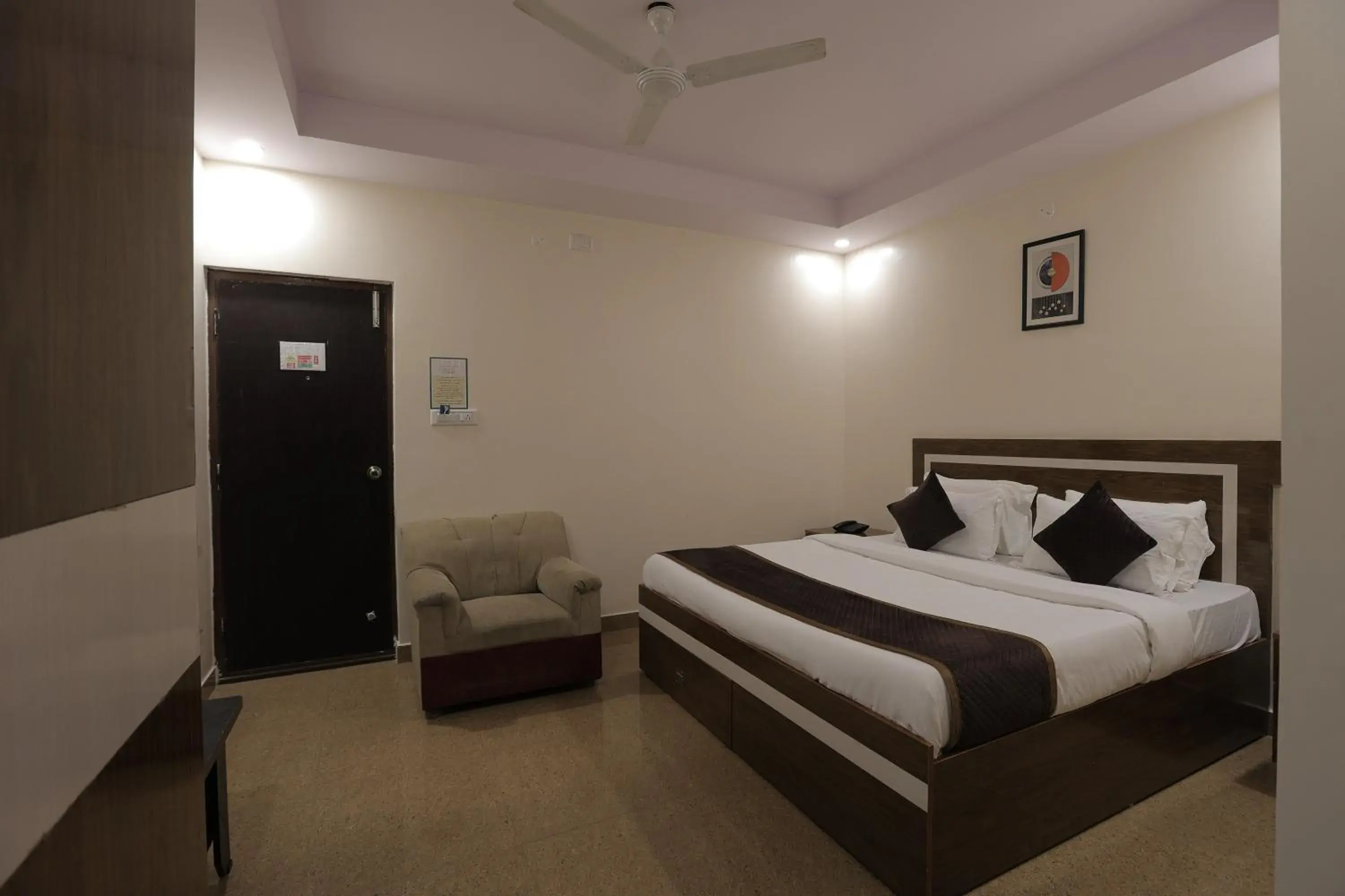 Deluxe King Room in Hotel Parkview Inn Deluxe King Room in Hotel Parkview Inn