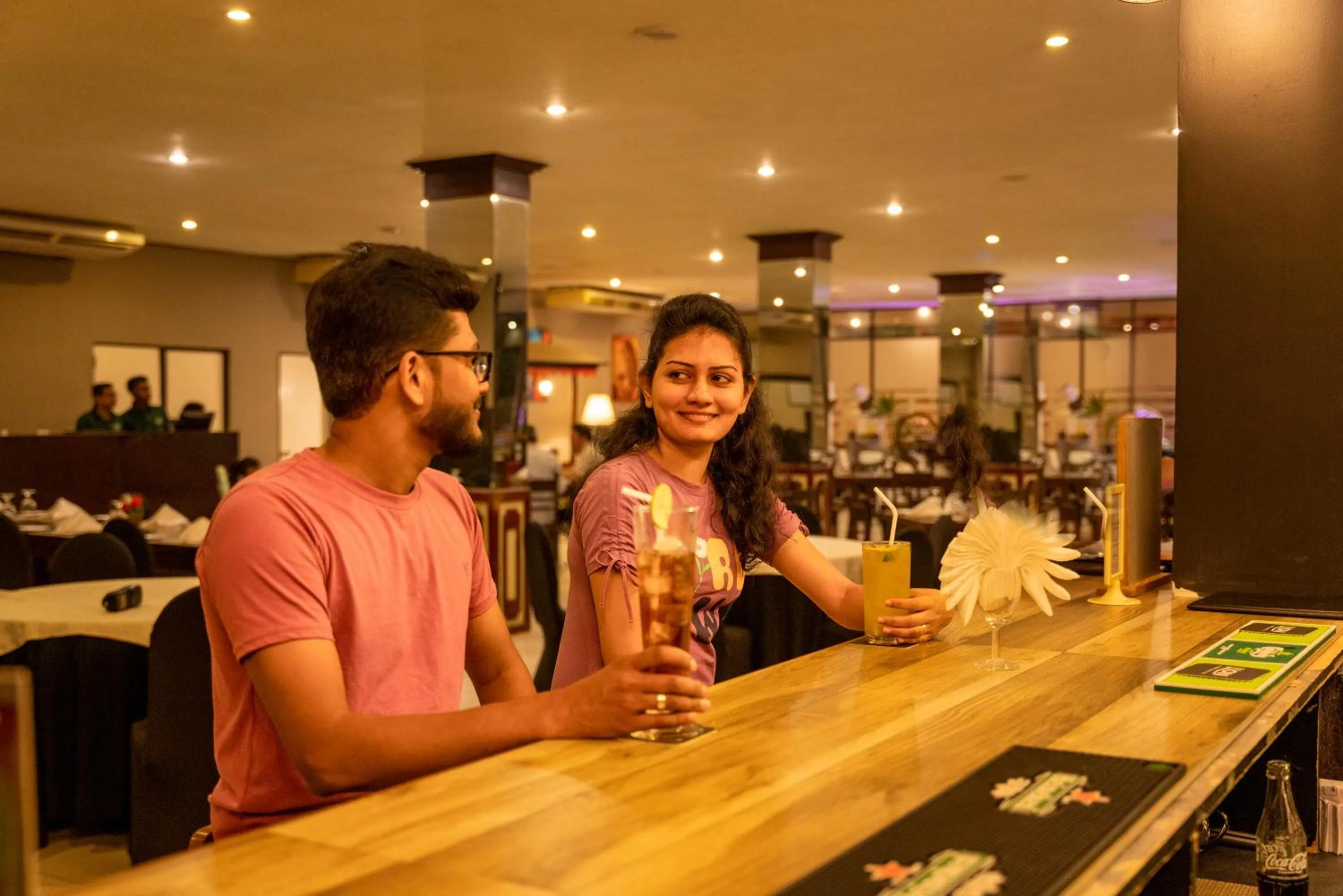 Restaurant/places to eat in Kandyan Reach Hotel