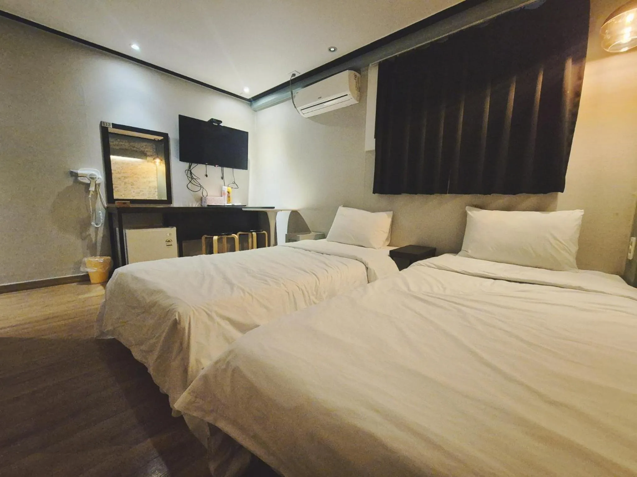 Photo of the whole room, Bed in AnOn Hostel Seongsu-Konkuk