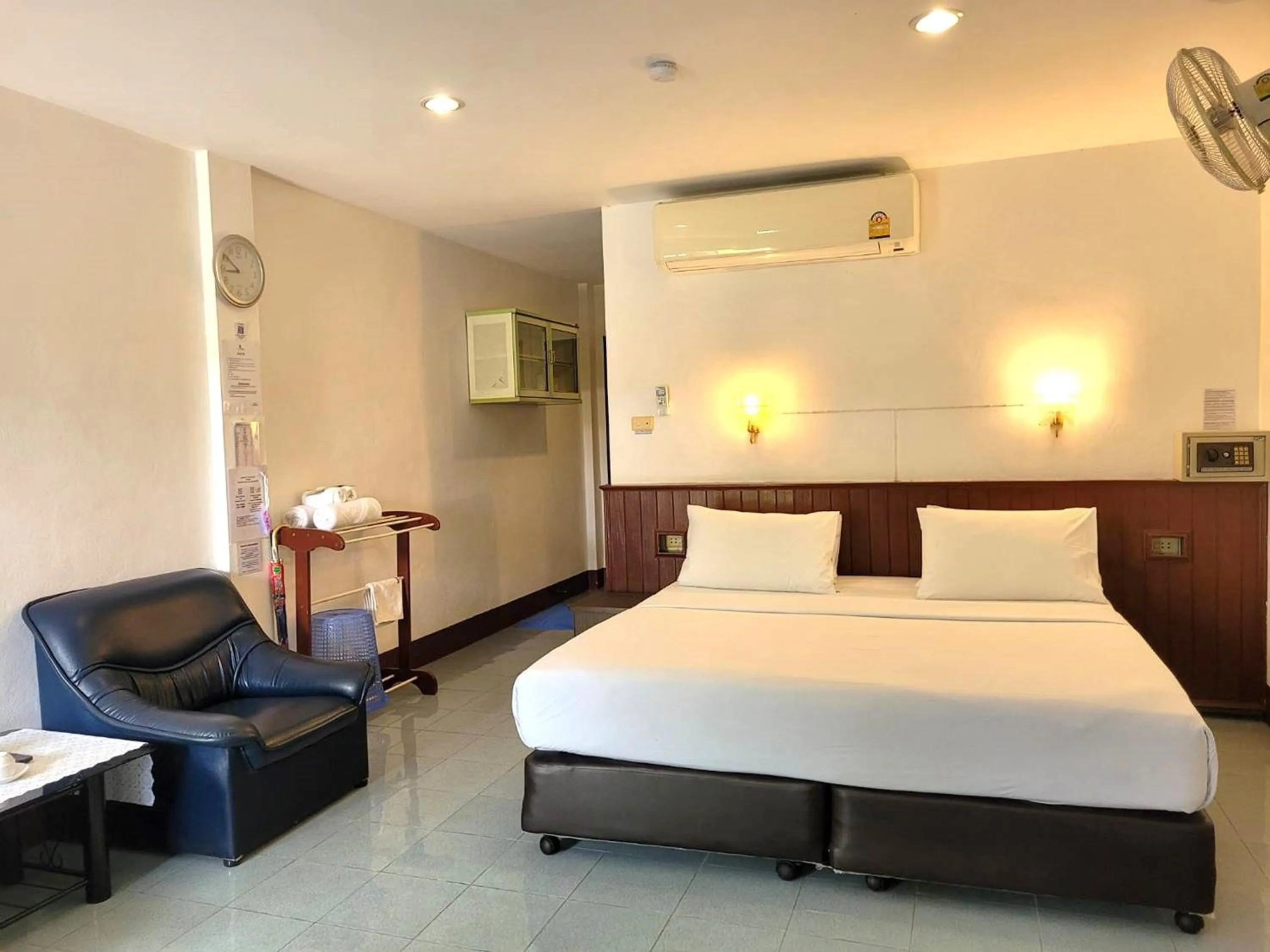 Bed in Rabbit Mansion Patong Hotel