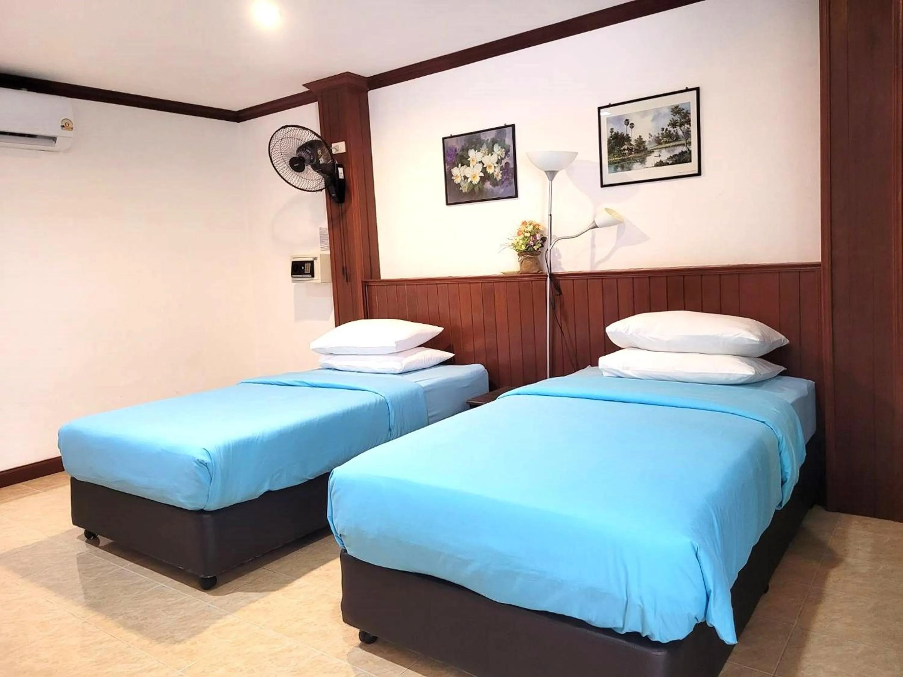 Bedroom, Bed in Rabbit Mansion Patong Hotel