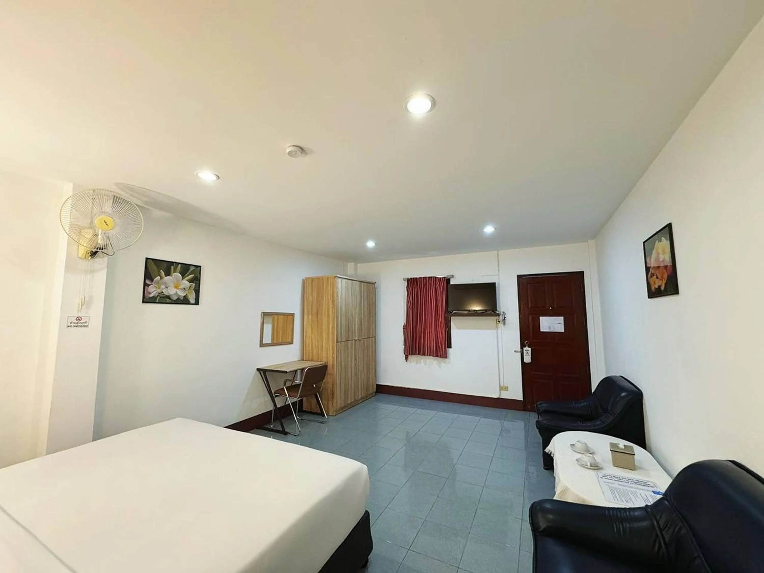 Bed in Rabbit Mansion Patong Hotel