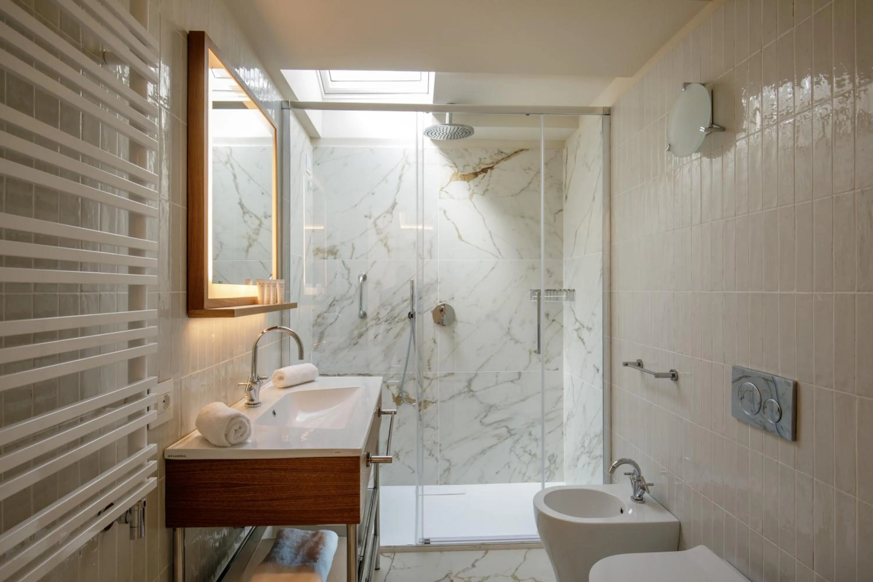 Shower in Villa Miliani