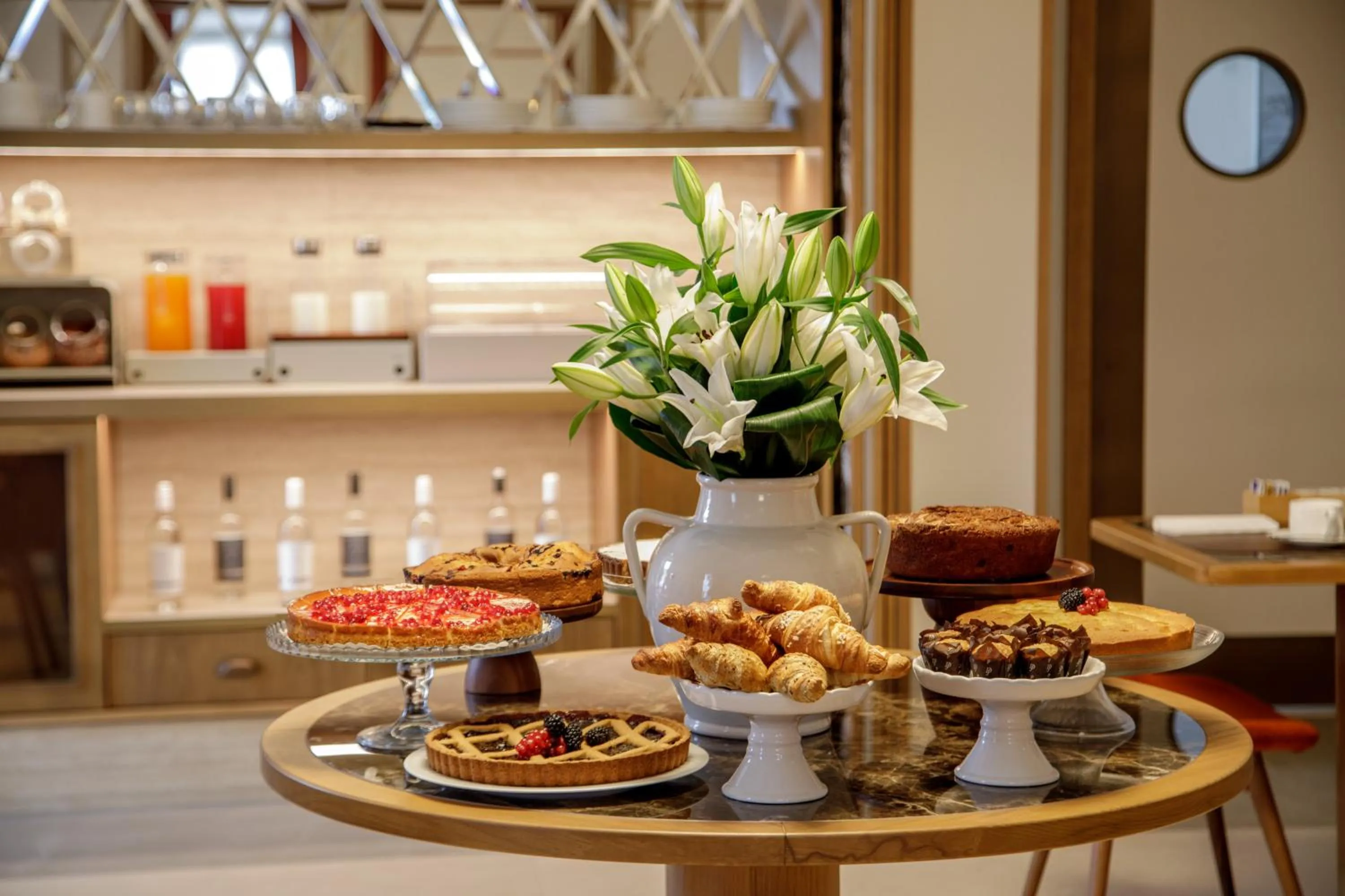 Restaurant/places to eat in Villa Miliani