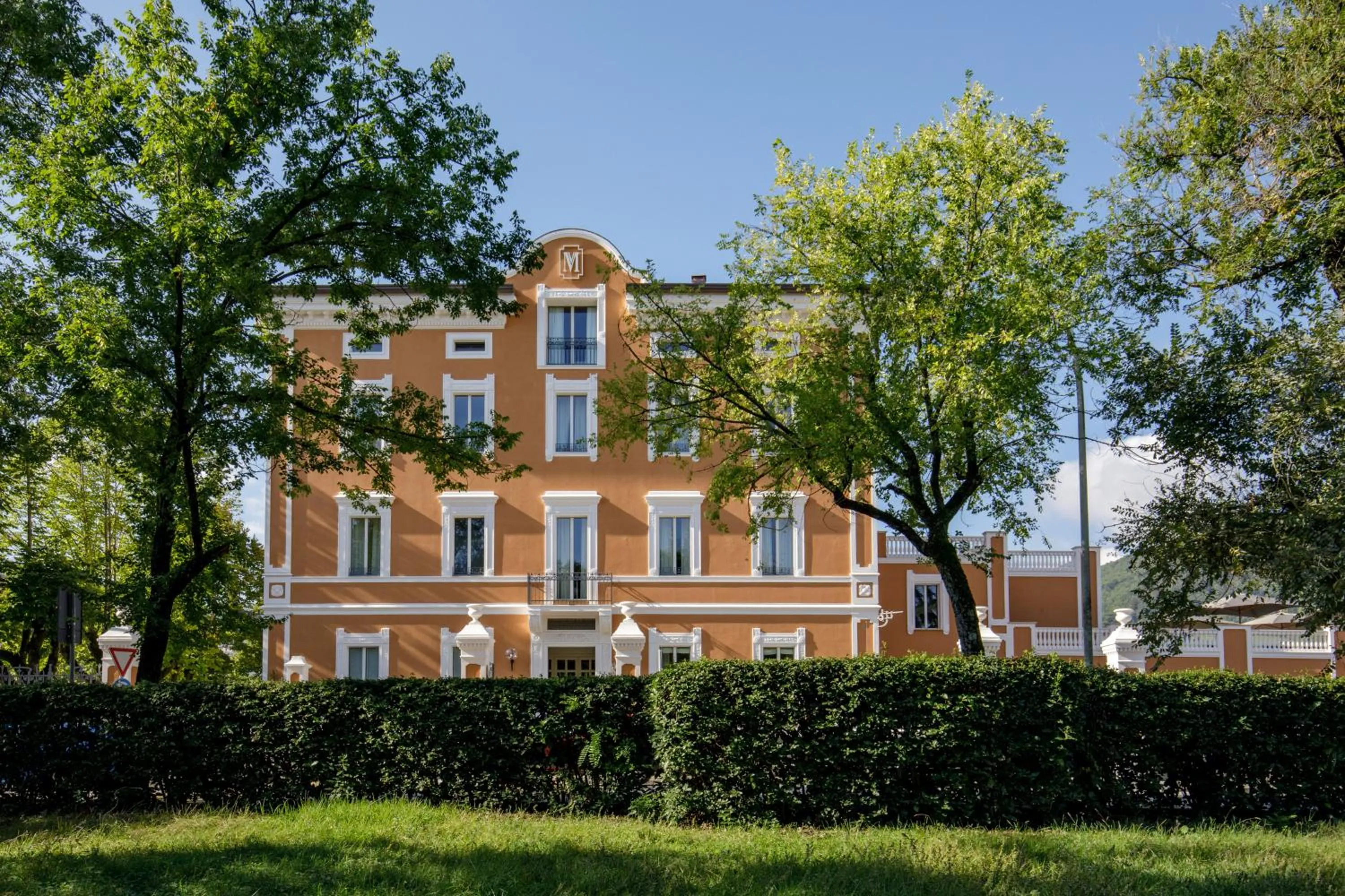 Property building in Villa Miliani