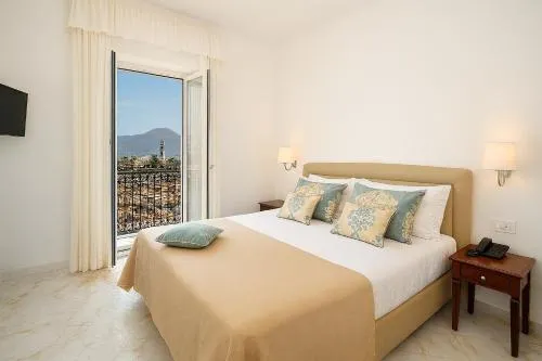 Core Amalfitano Pompeii City Suites