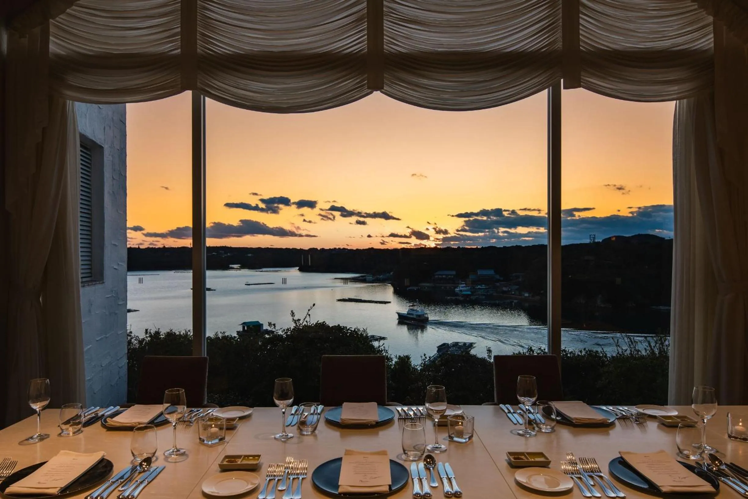 Restaurant/places to eat in Miyako Resort Shima Bayside Terrace