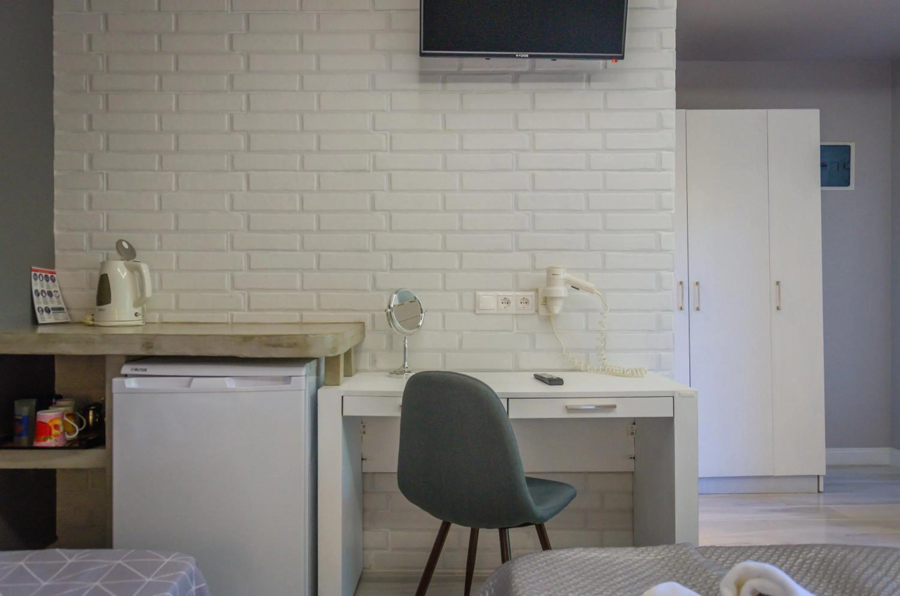 Photo of the whole room in Villa Eden