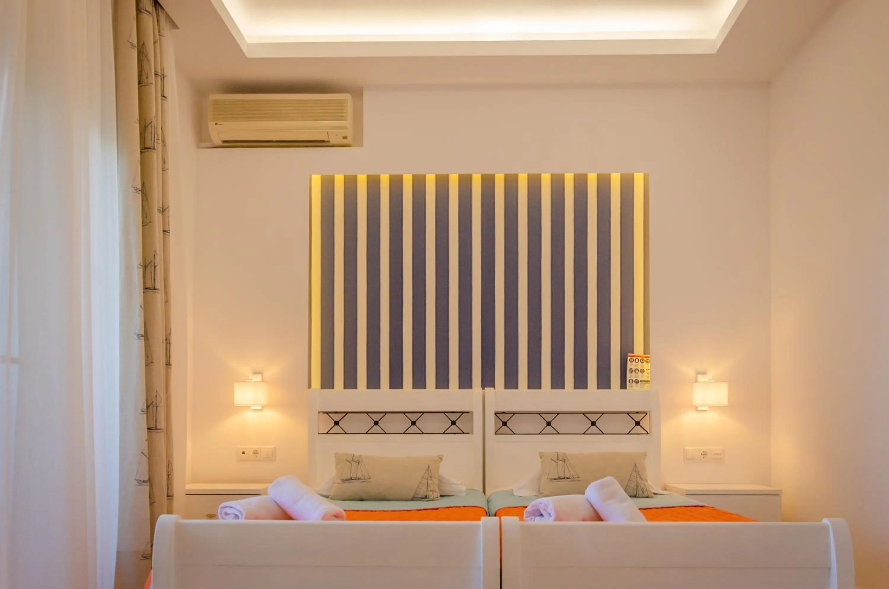 Photo of the whole room, Bed in Villa Eden