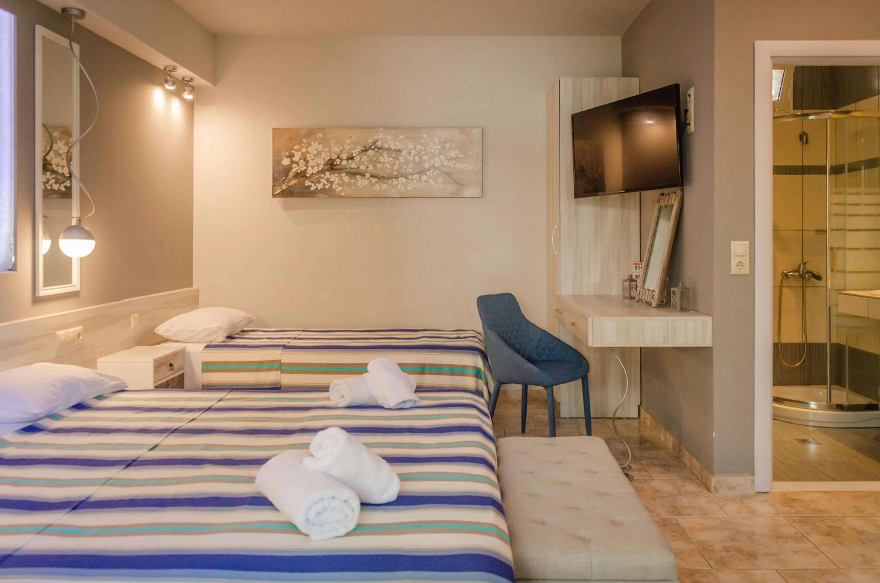 Photo of the whole room, Bed in Villa Eden