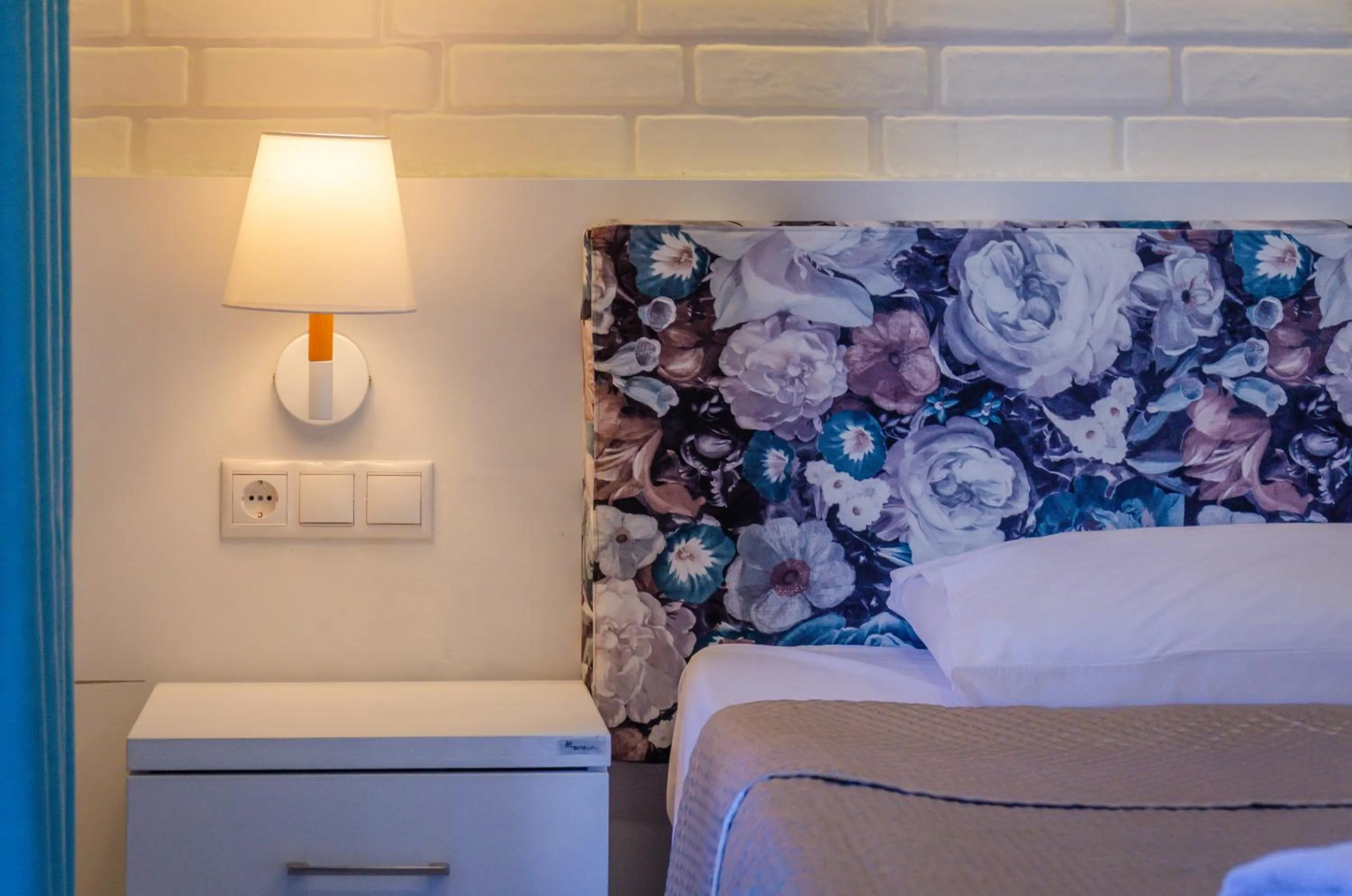Decorative detail, Bed in Villa Eden