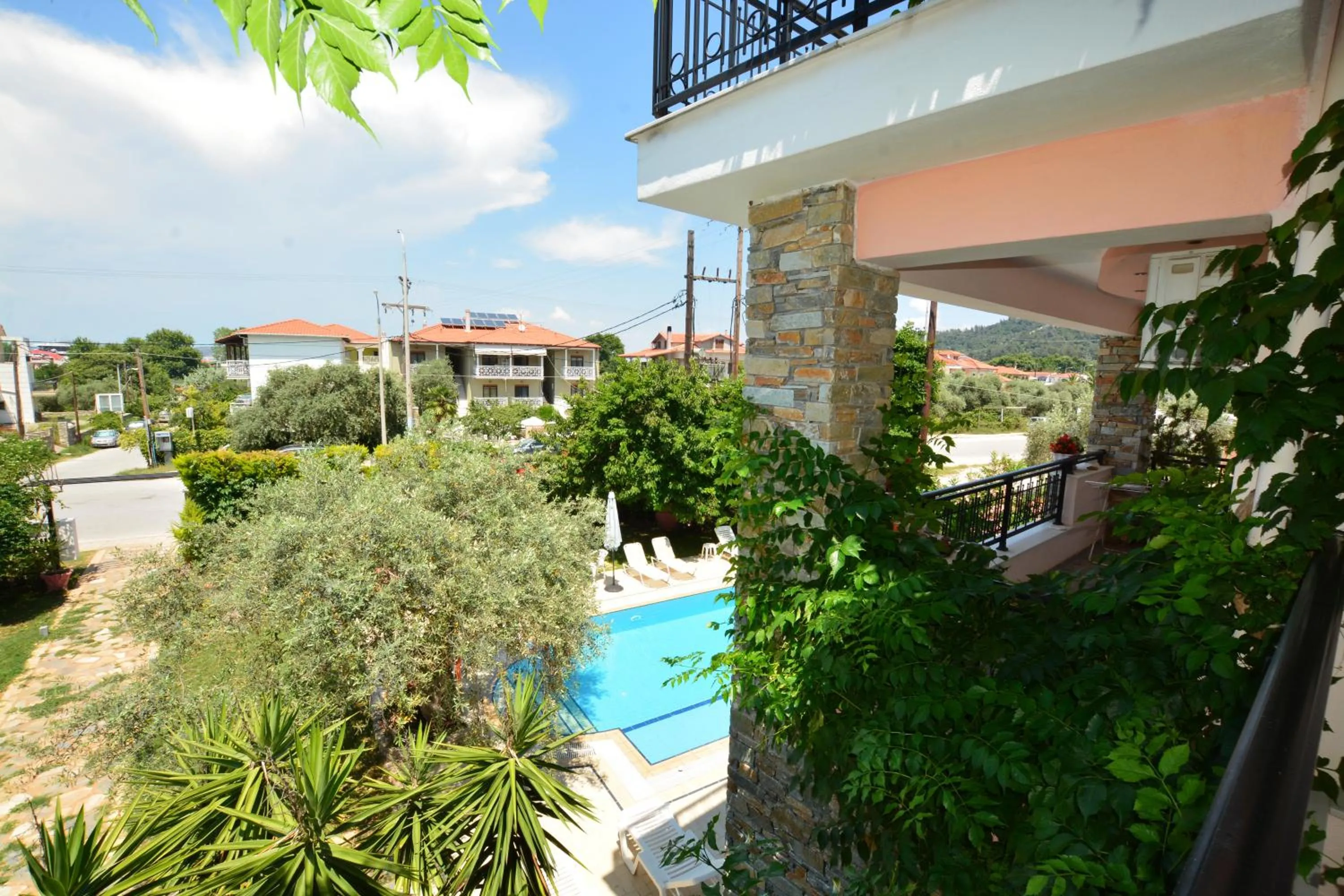 Pool view in Villa Eden