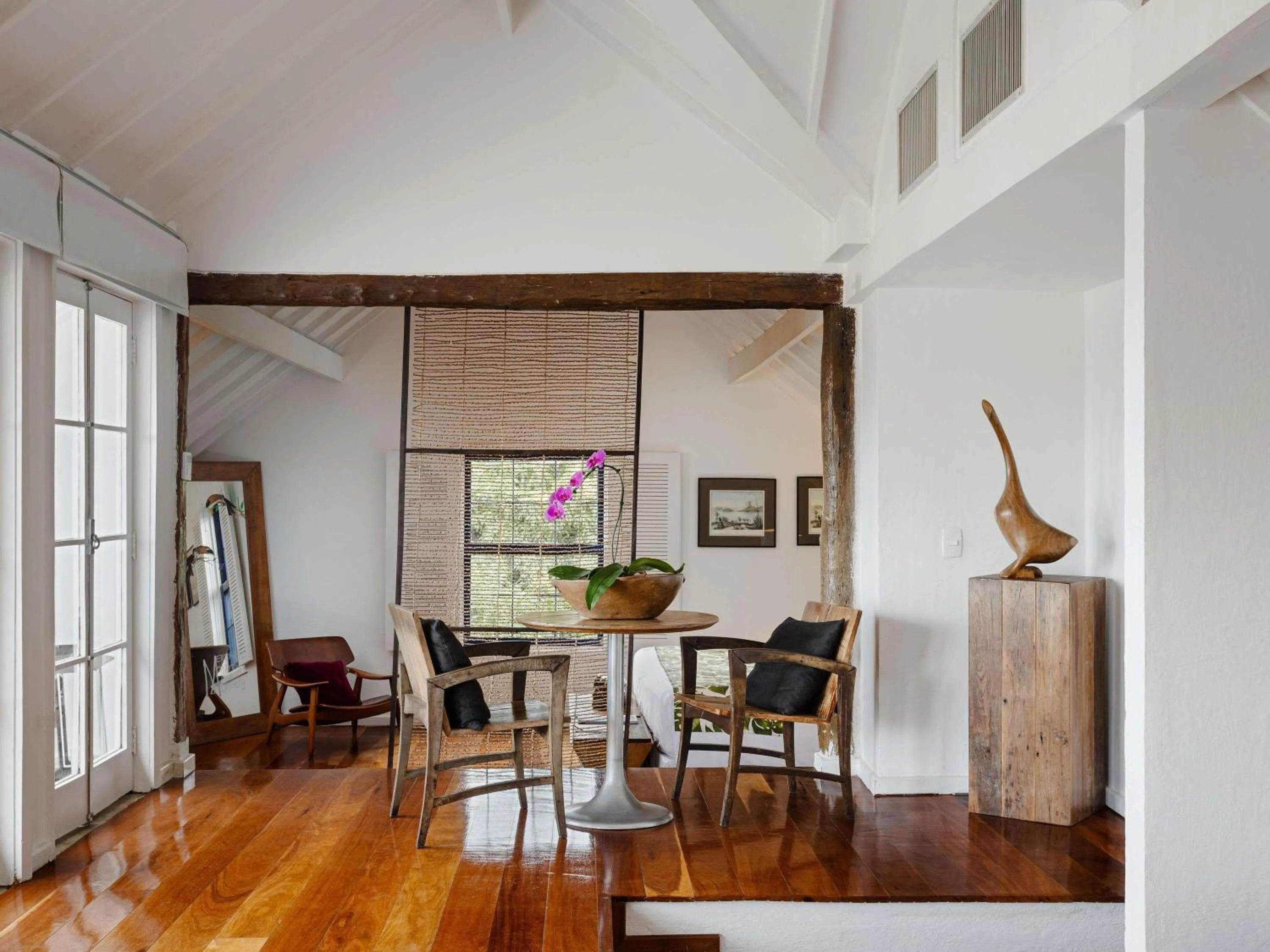 Bedroom in Santa Teresa Hotel Rio de Janeiro - MGallery Collection
