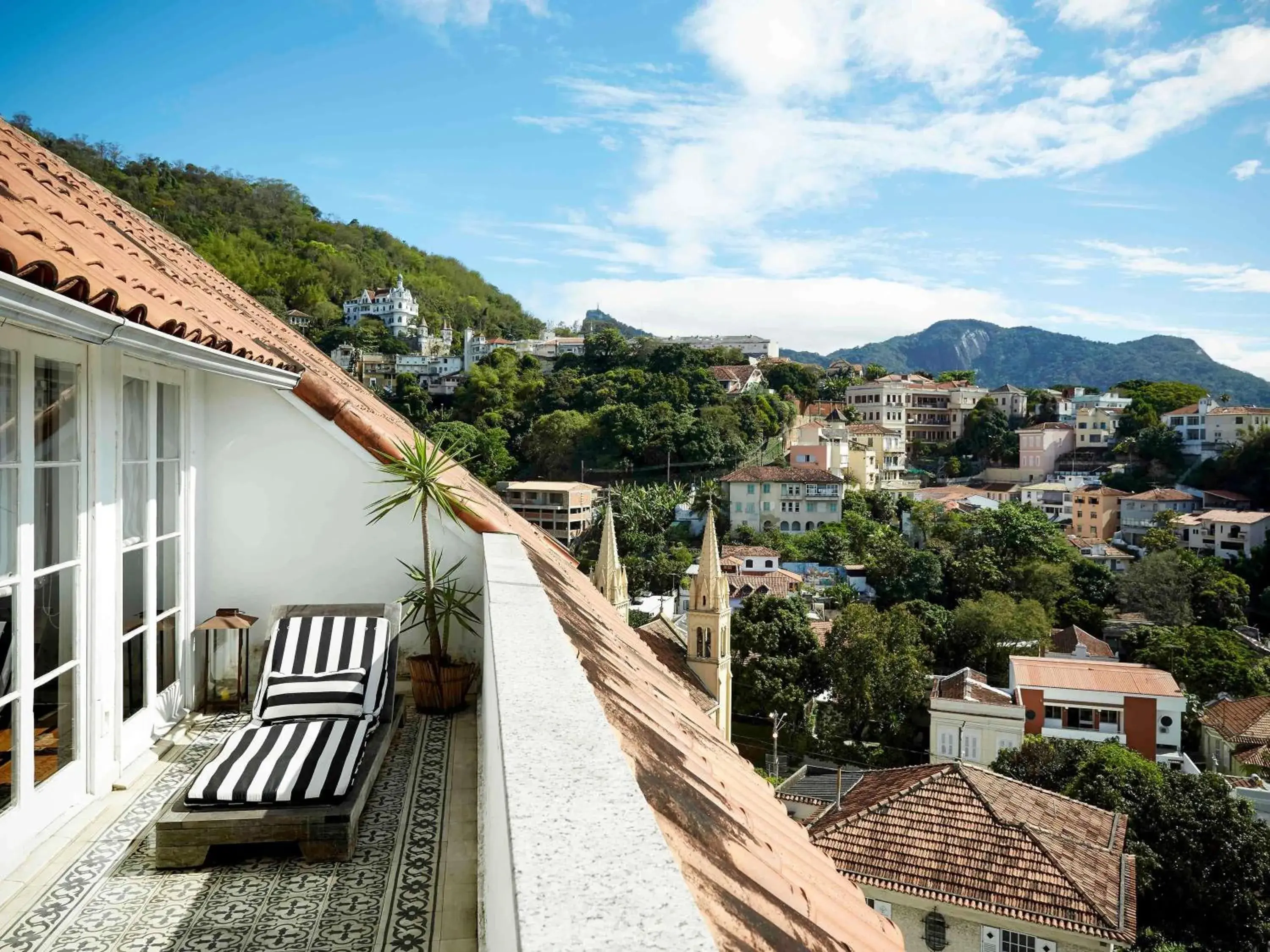 Property building in Santa Teresa Hotel Rio de Janeiro - MGallery Collection Property building in Santa Teresa Hotel Rio de Janeiro - MGallery Collection