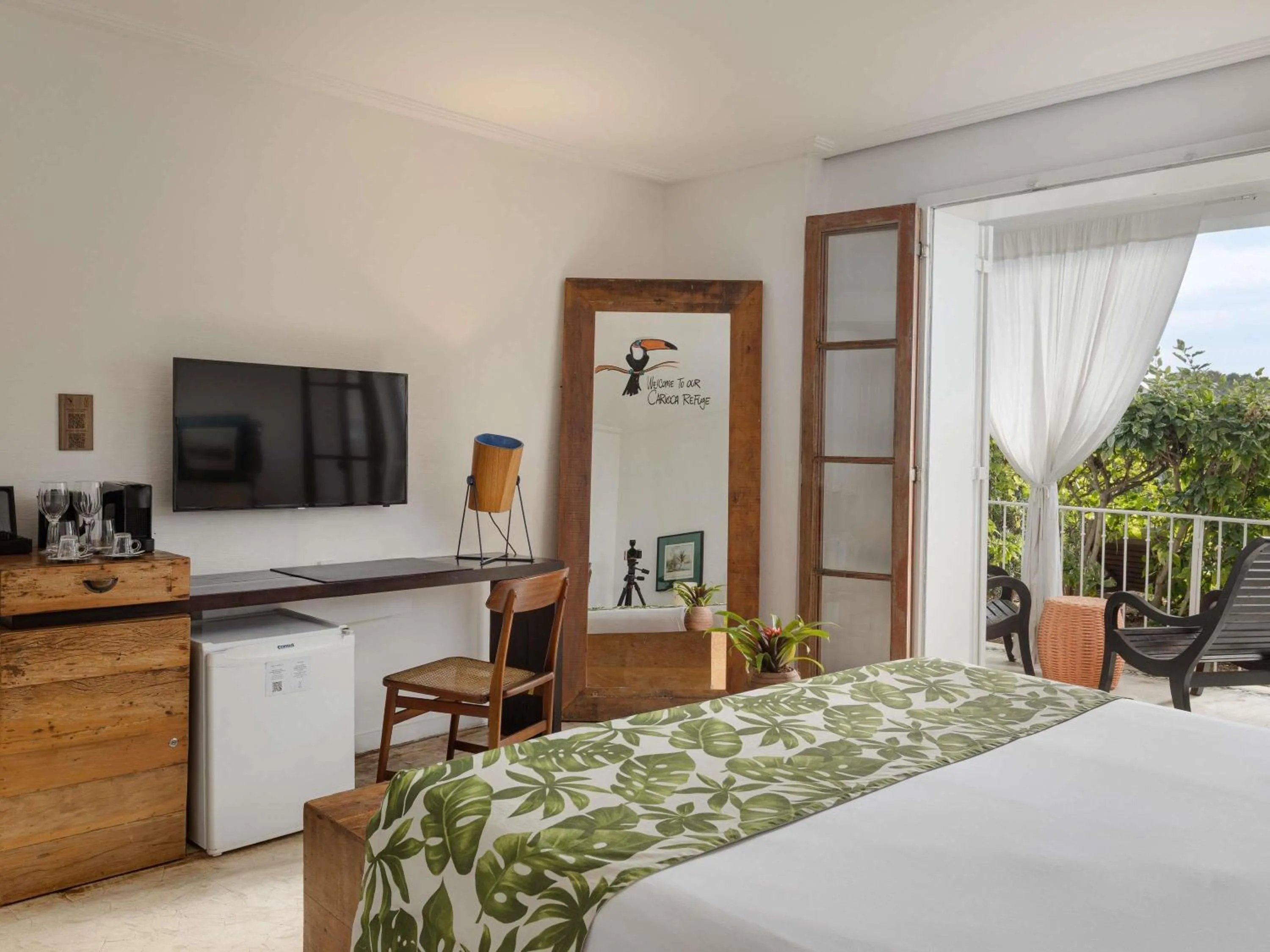 Bedroom, Bed in Santa Teresa Hotel Rio de Janeiro - MGallery Collection