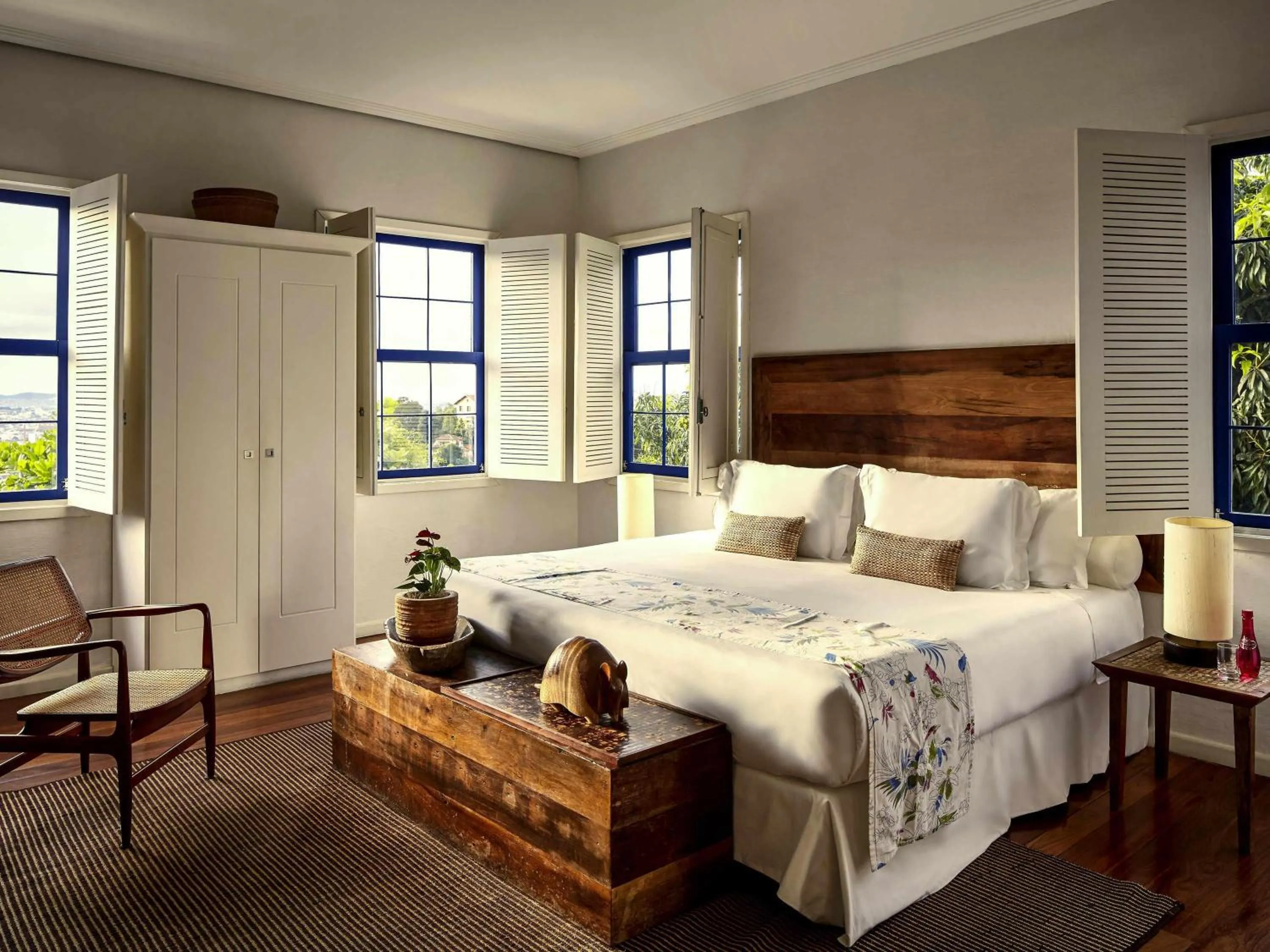 Bedroom, Bed in Santa Teresa Hotel Rio de Janeiro - MGallery Collection