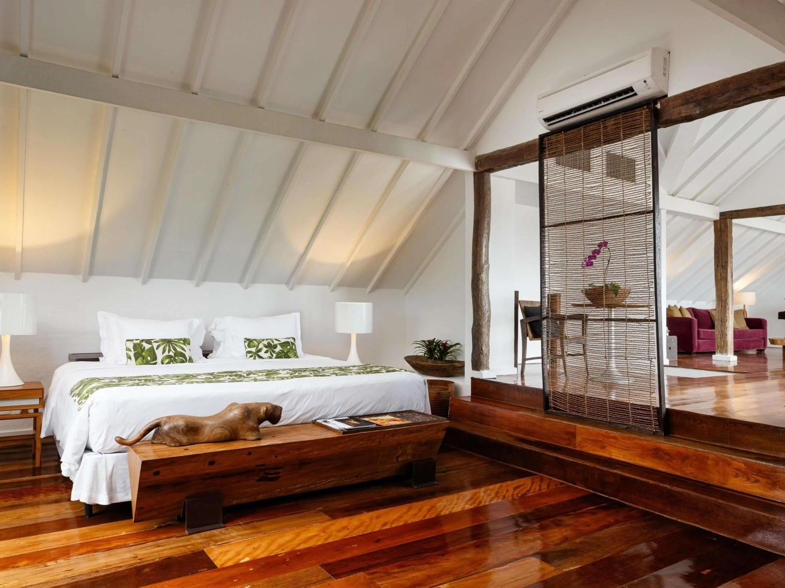 Bedroom, Bed in Santa Teresa Hotel Rio de Janeiro - MGallery Collection