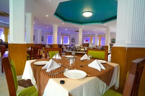 Hotel Heritage Inn A Luxury Retreat in City Center
