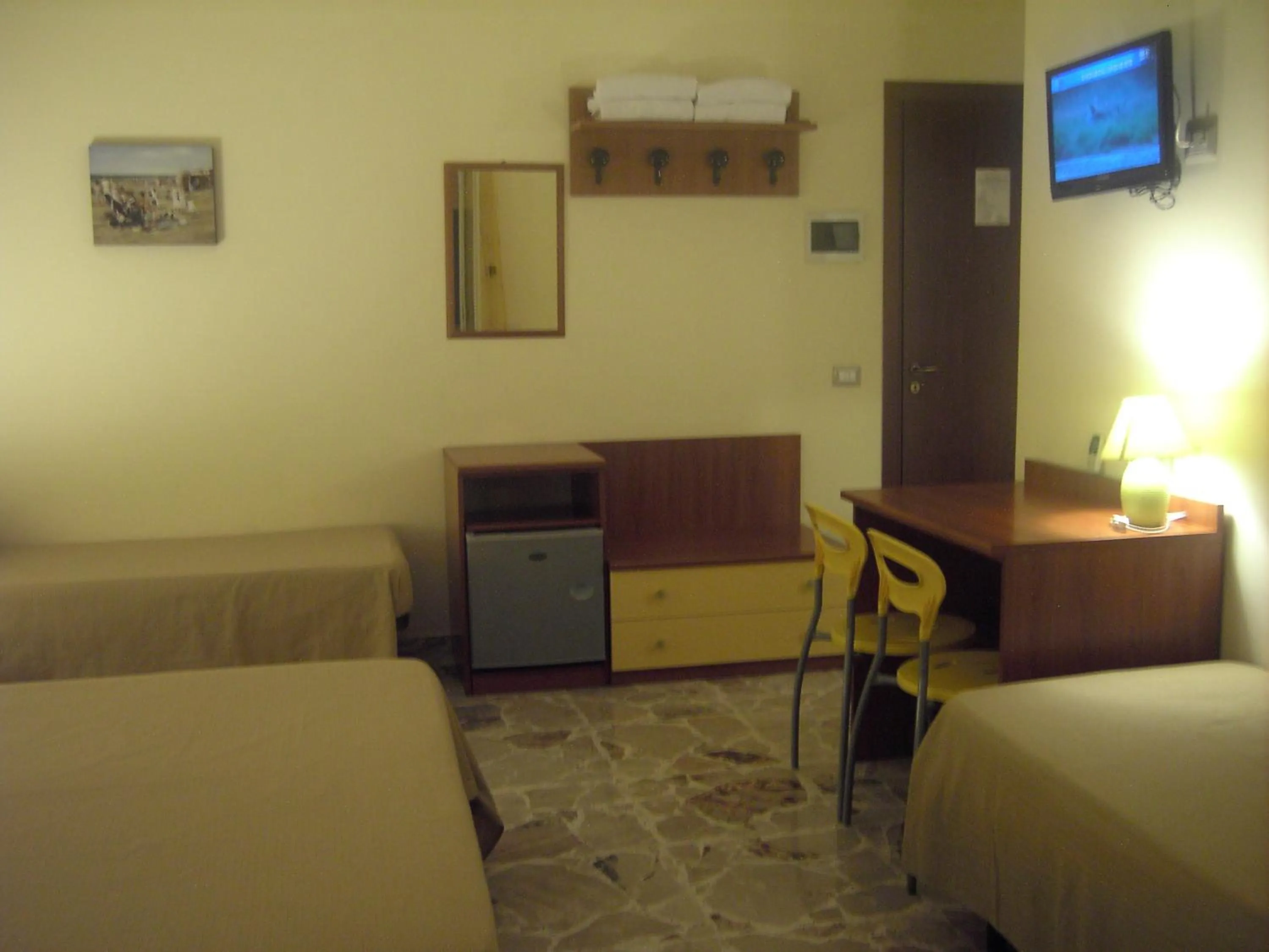 Bedroom, Bed in Etna Inn