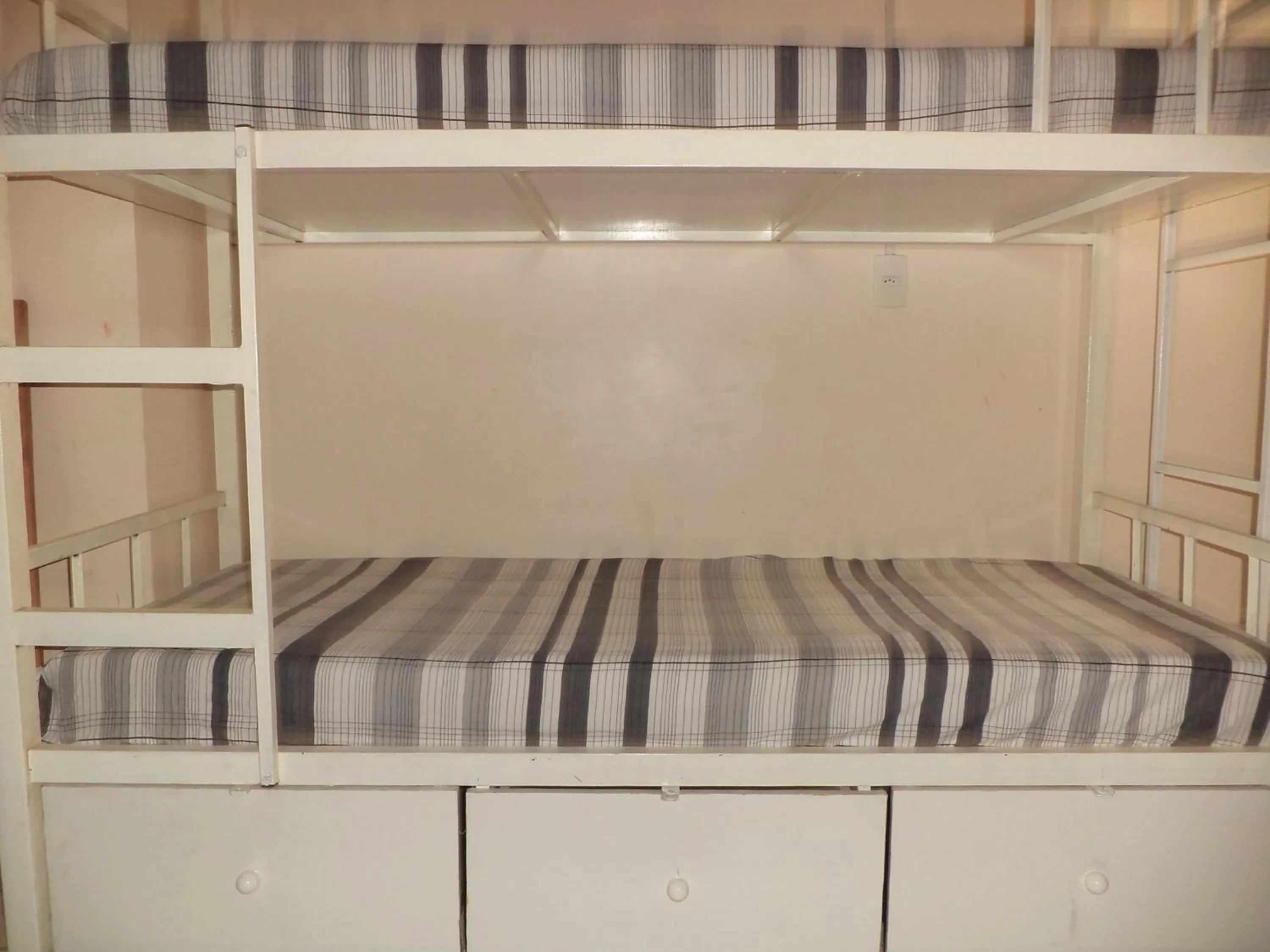 Photo of the whole room, Bed in Solar Hostel Beach Copacabana