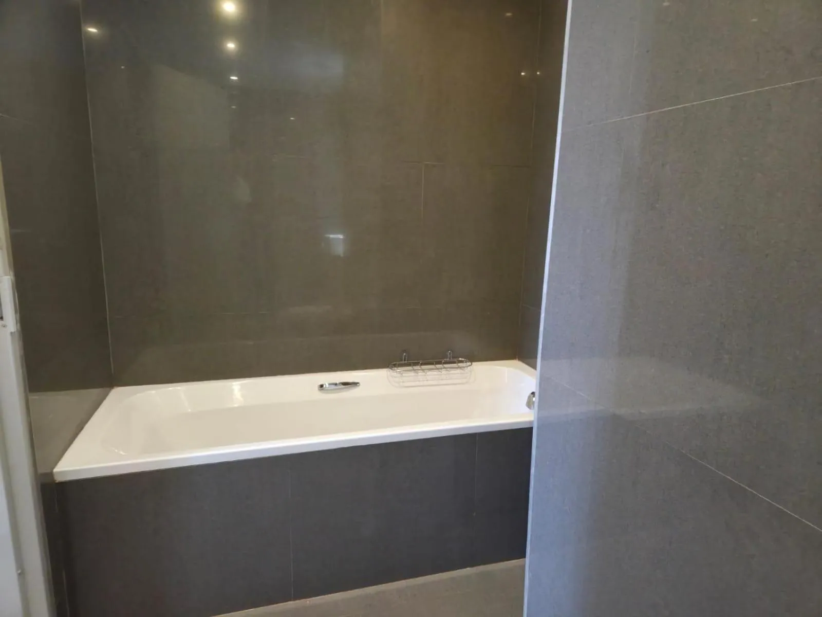 Suite - single occupancy in Kathu Hotel