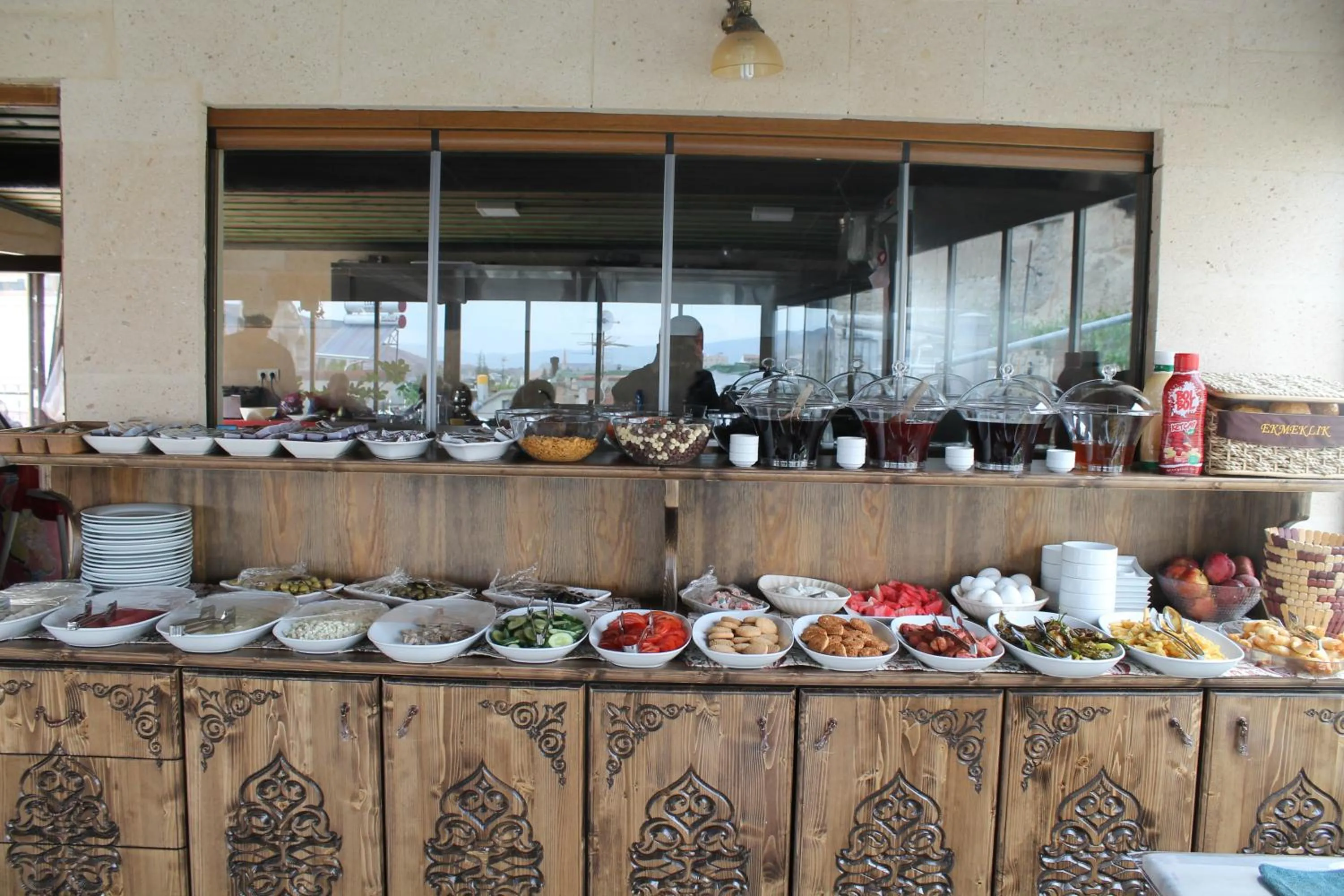 Buffet breakfast in Relic House