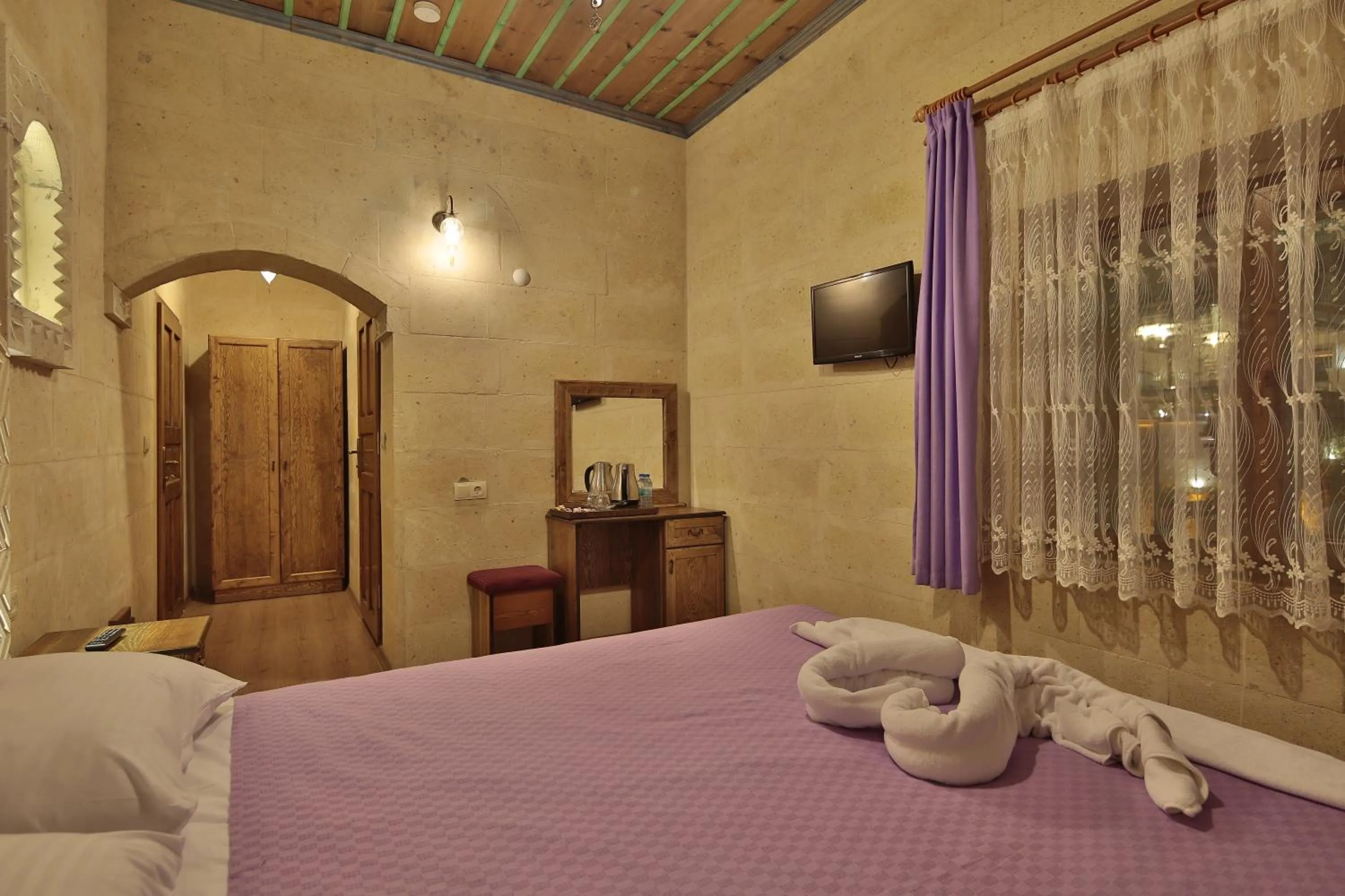 Photo of the whole room, Bed in Relic House