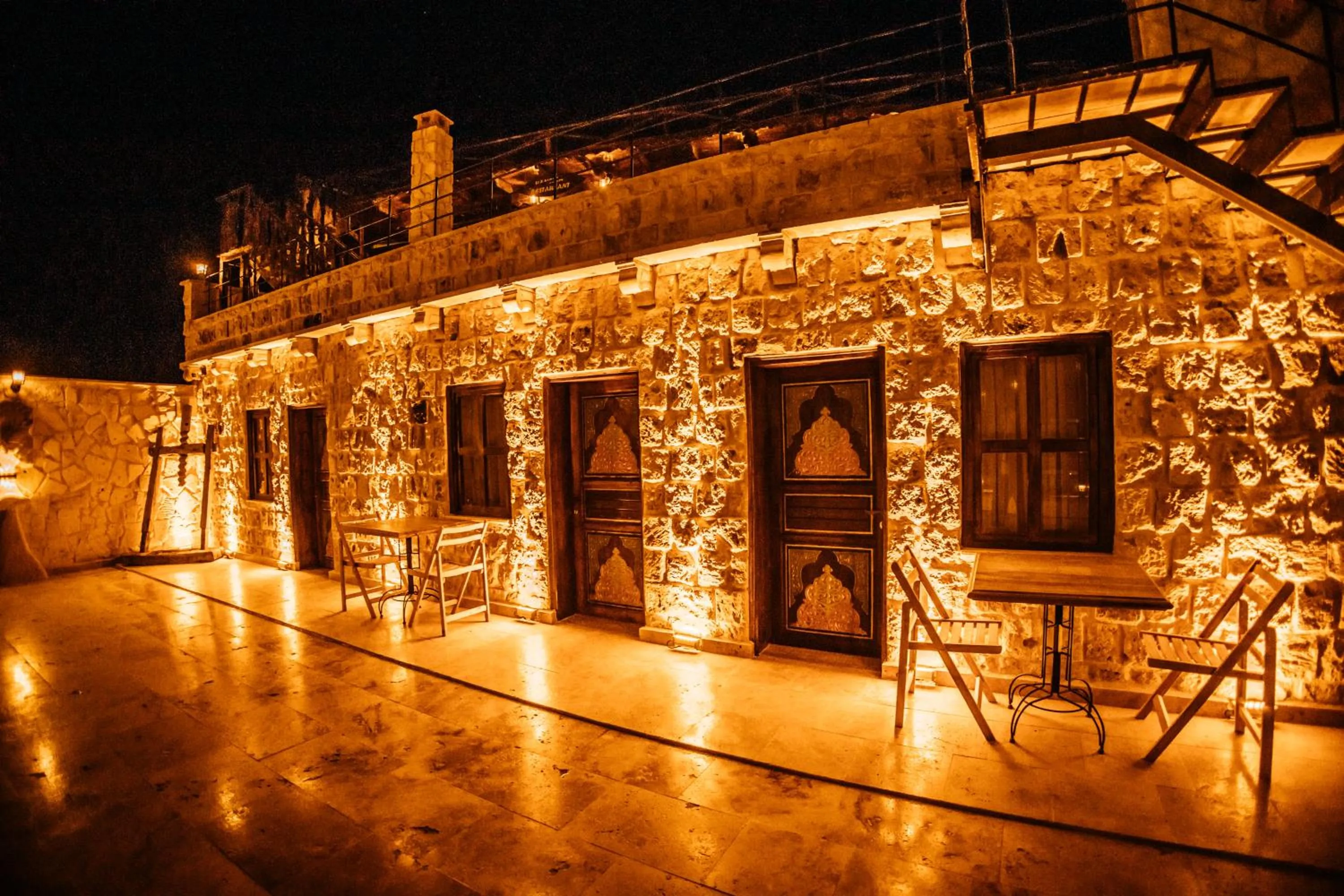 Balcony/Terrace in Vanessa Cave Hotel