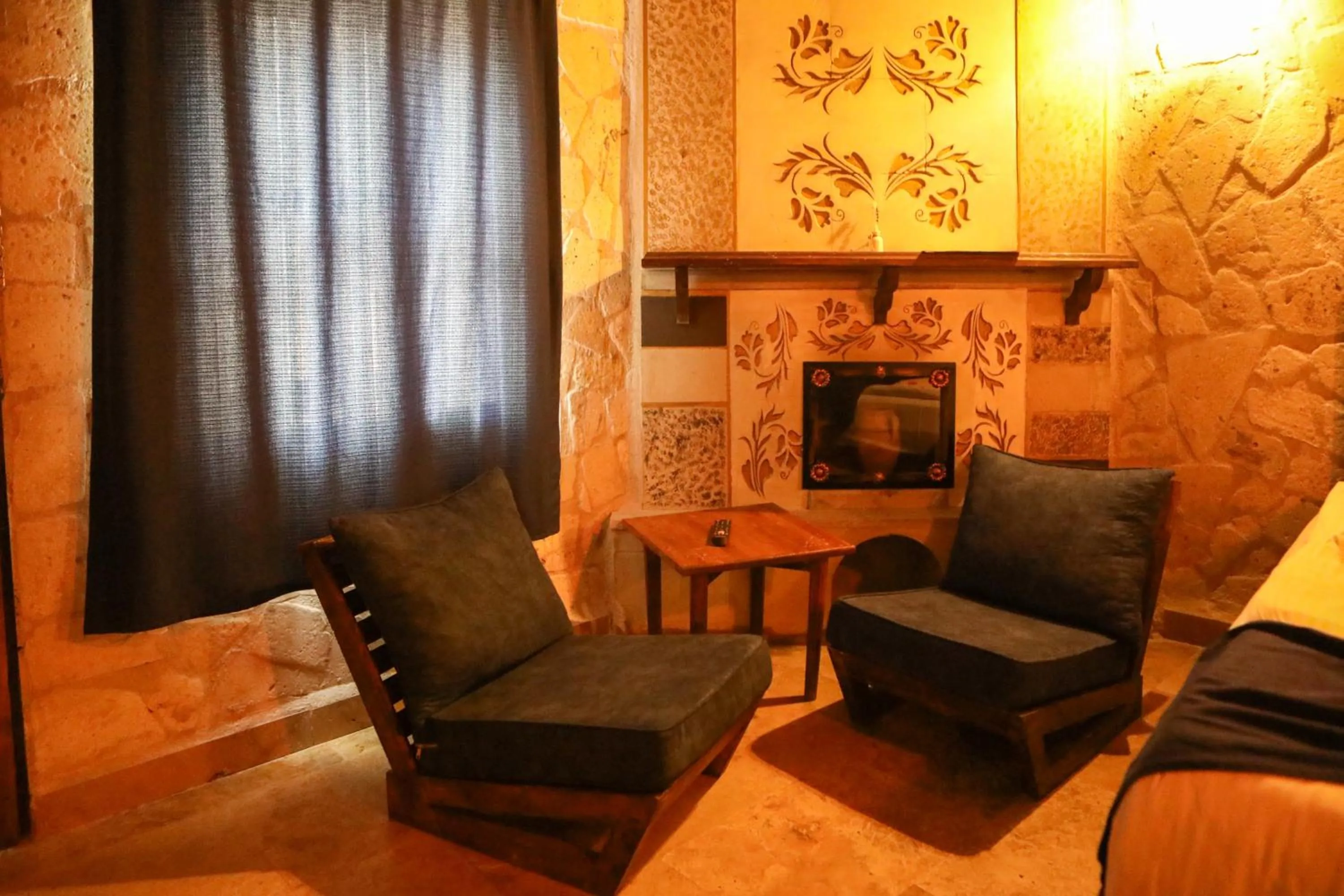 Vanessa Cave Hotel