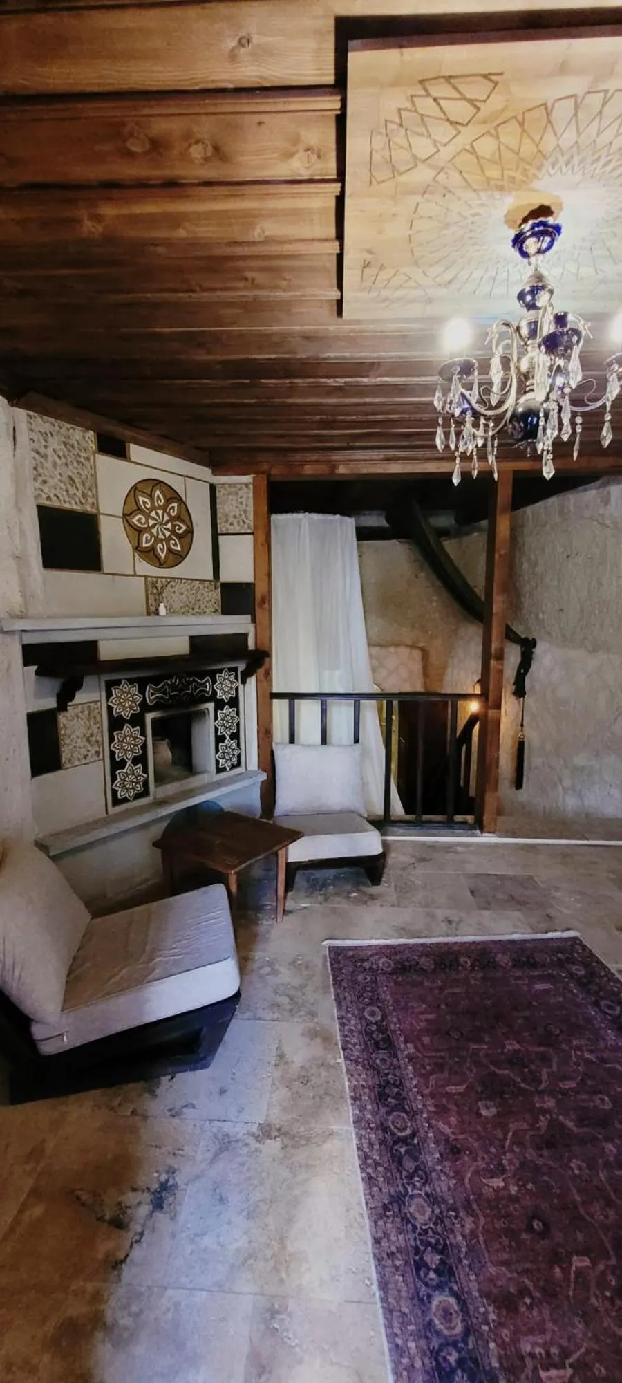 Photo of the whole room in Vanessa Cave Hotel