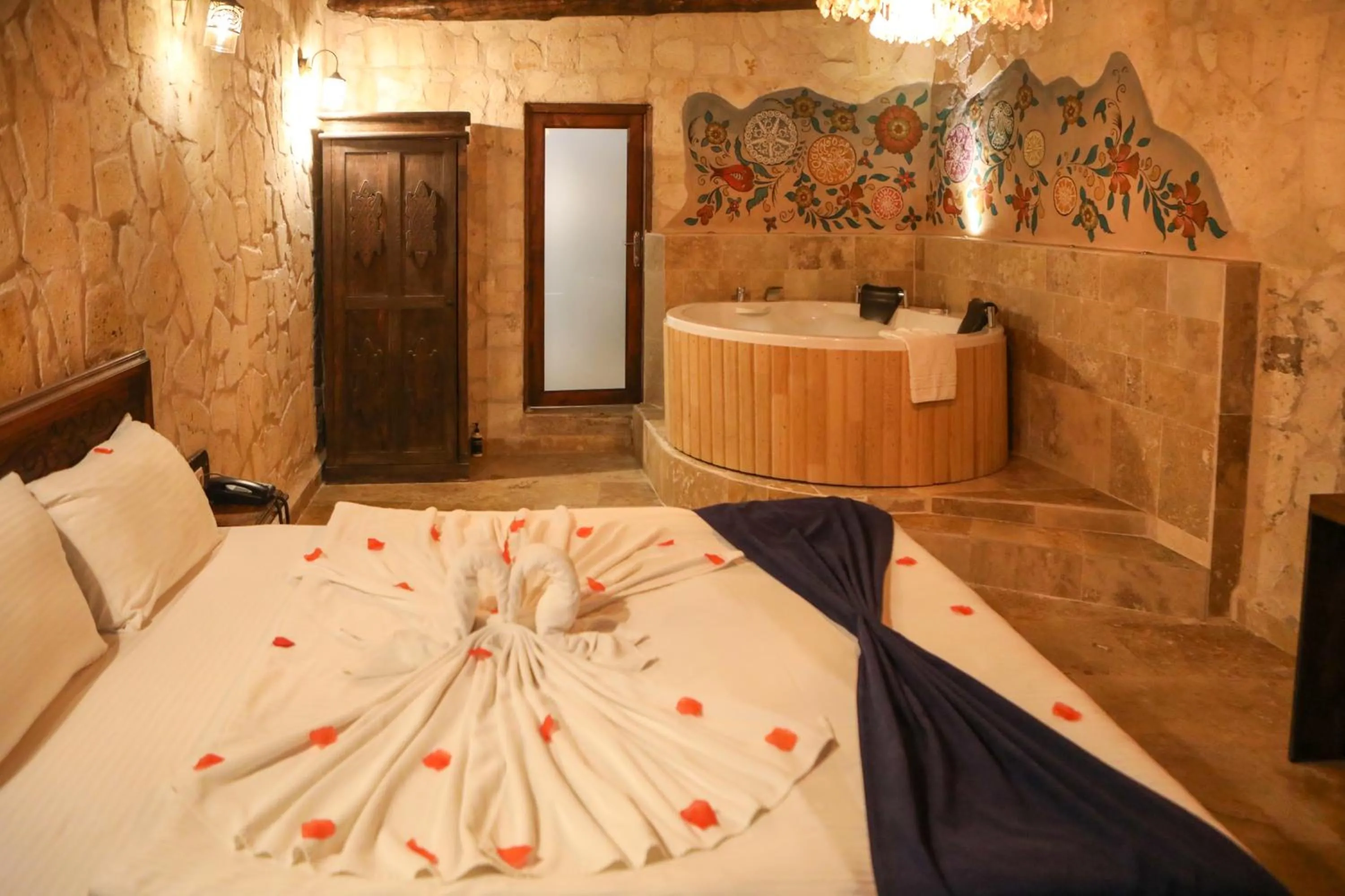 Bed in Vanessa Cave Hotel