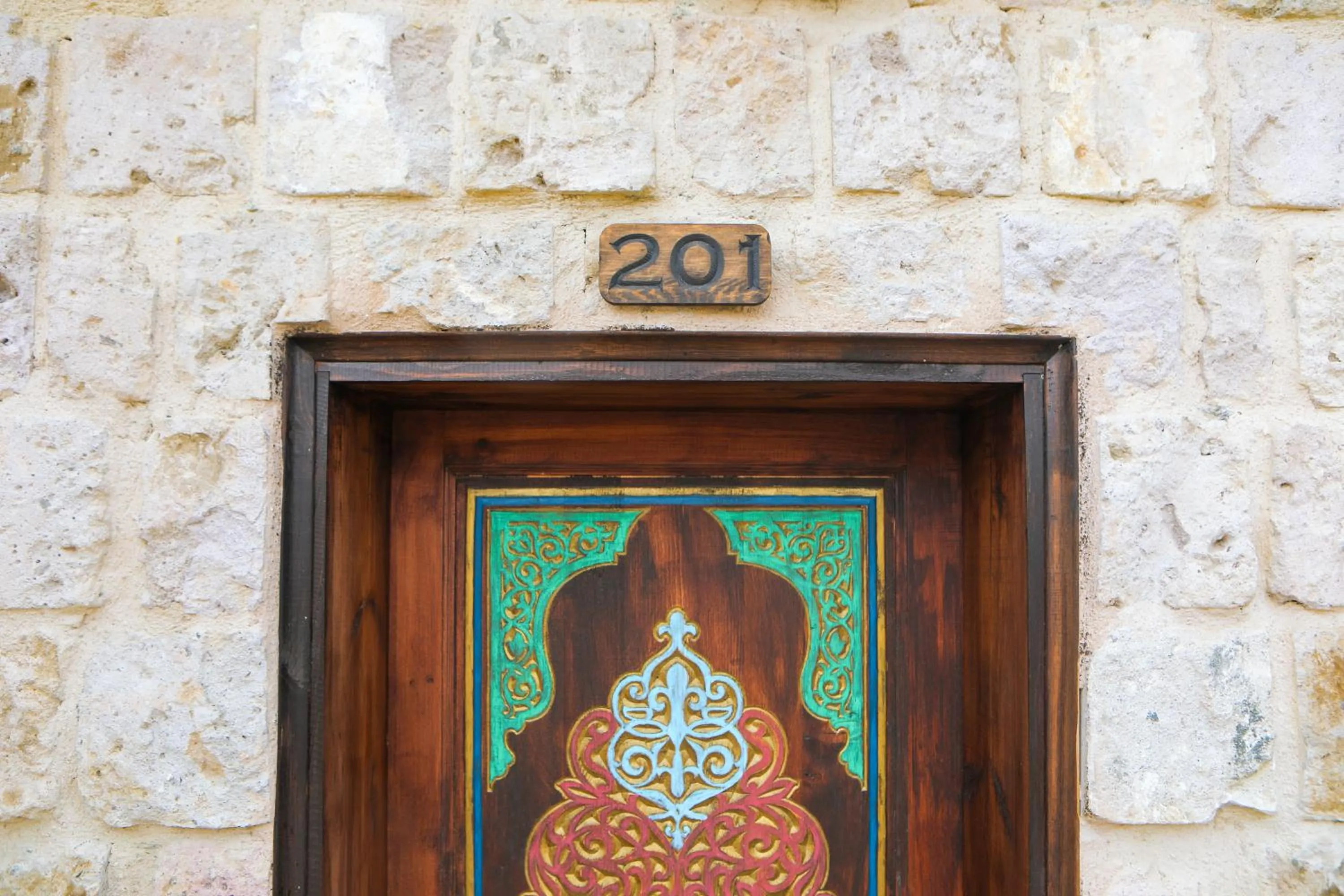 Vanessa Cave Hotel