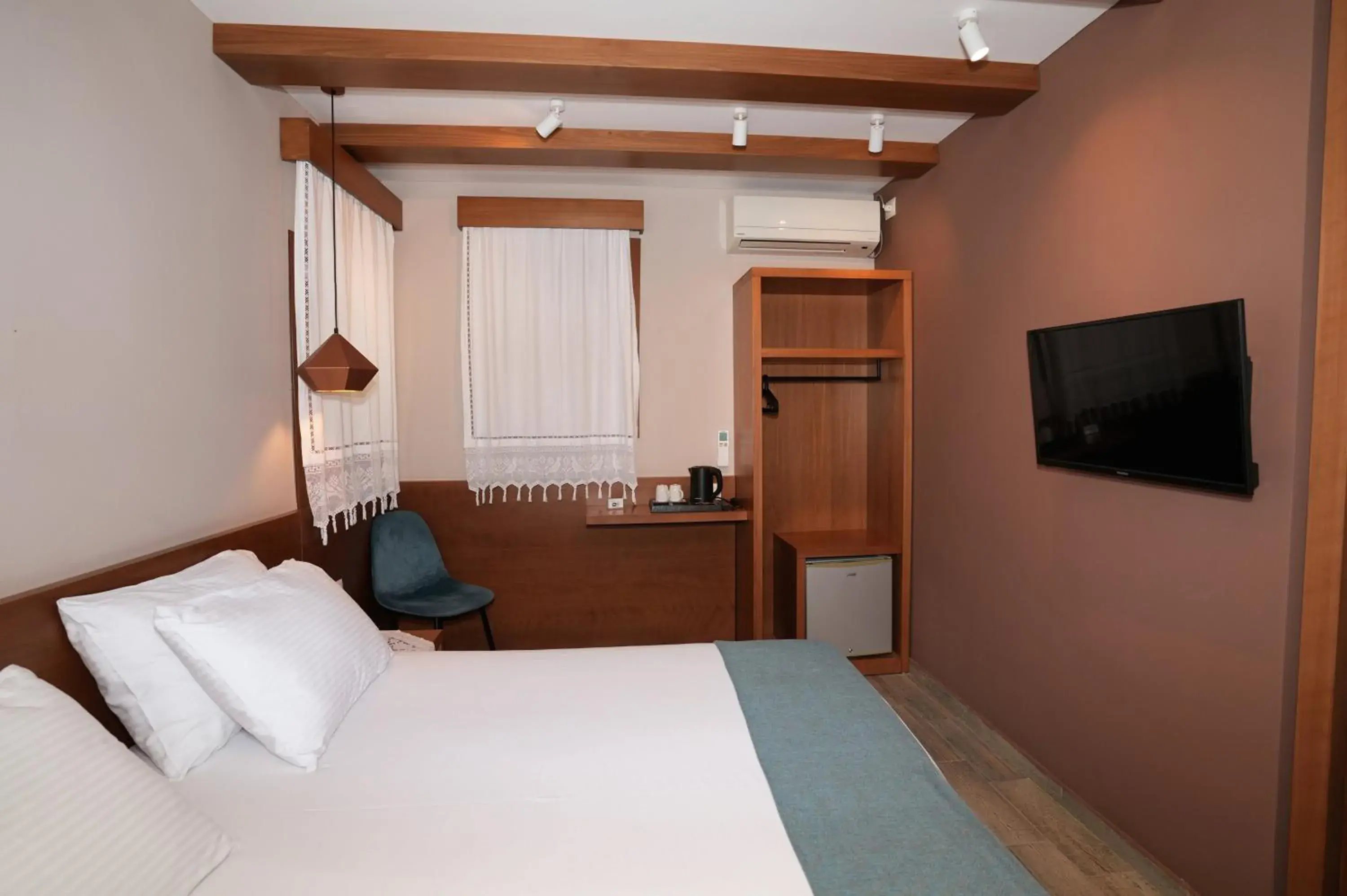Standard Double or Twin Room in Palorto Hotel Standard Double or Twin Room in Palorto Hotel