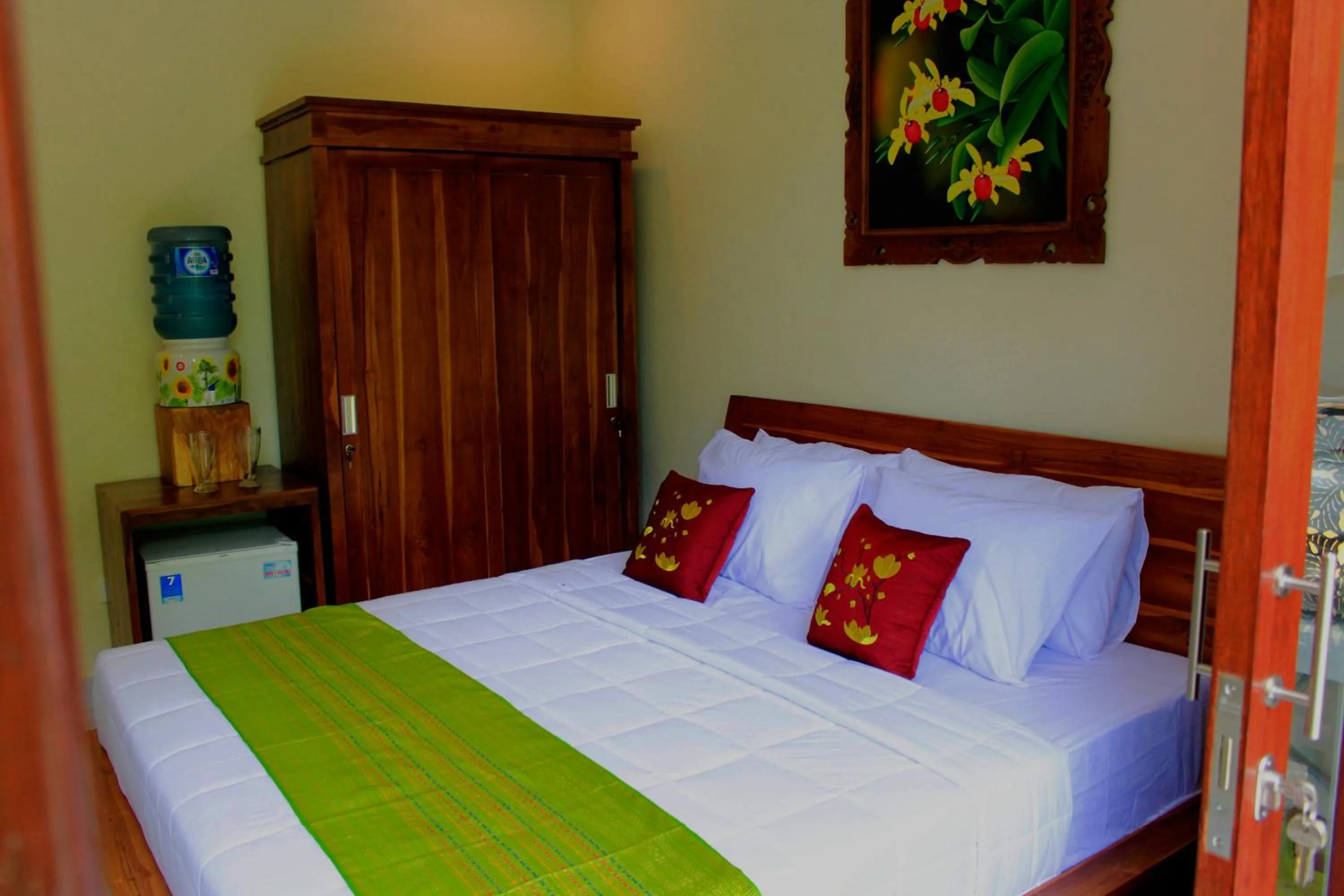 Bed in Manwarsa Guest House