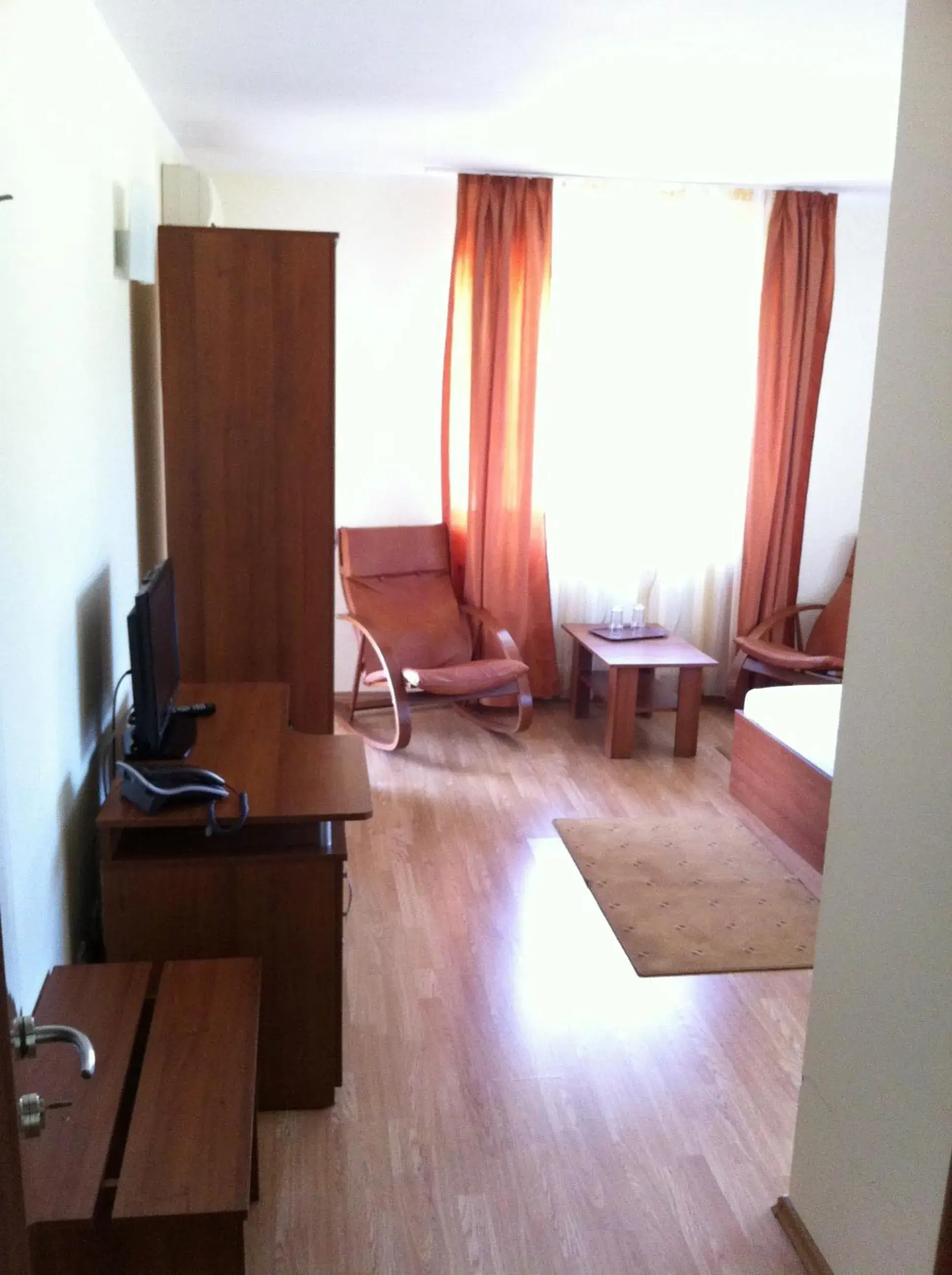 Double or Twin Room in JRB Hotel Double or Twin Room in JRB Hotel