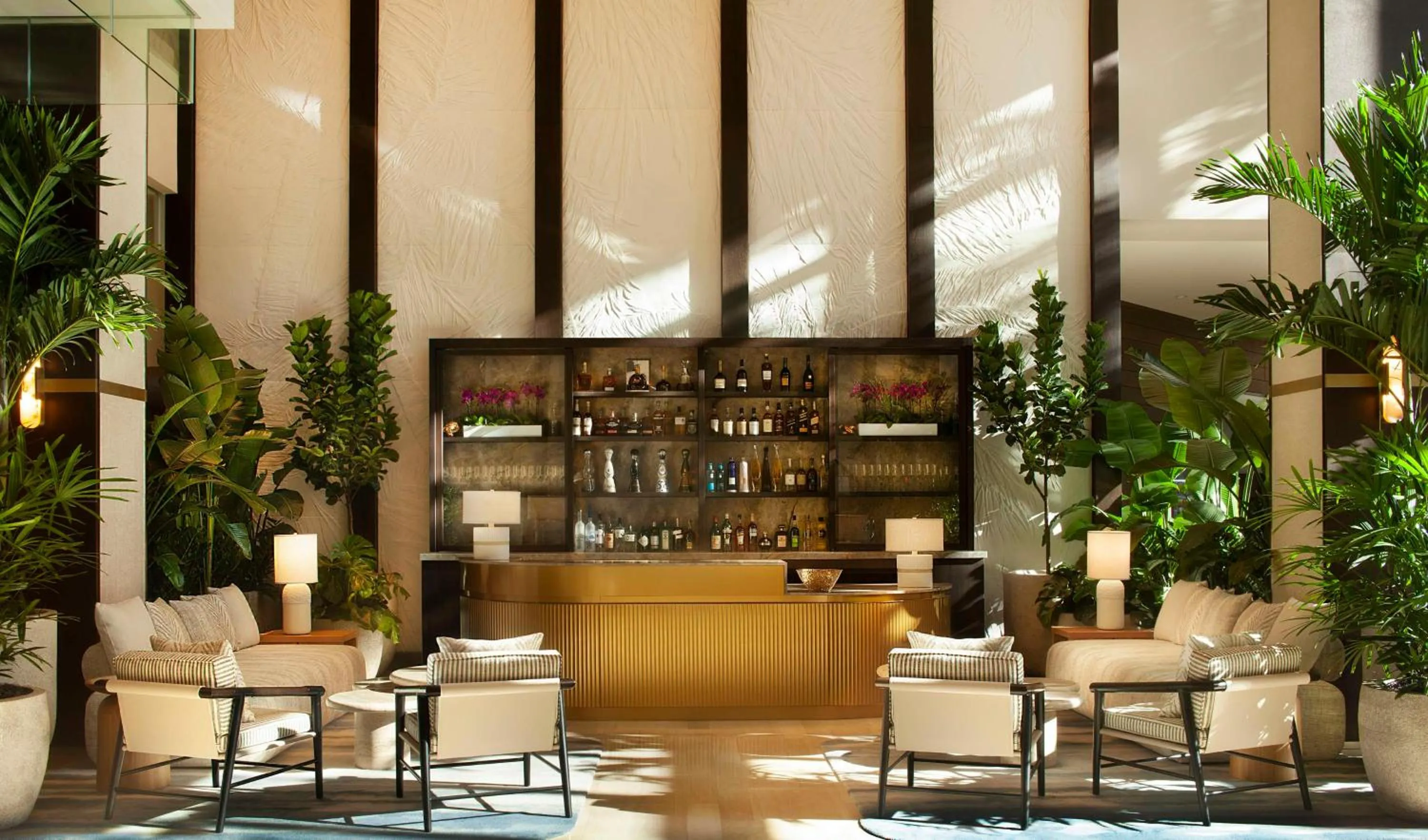 Lobby or reception in Hilton West Palm Beach