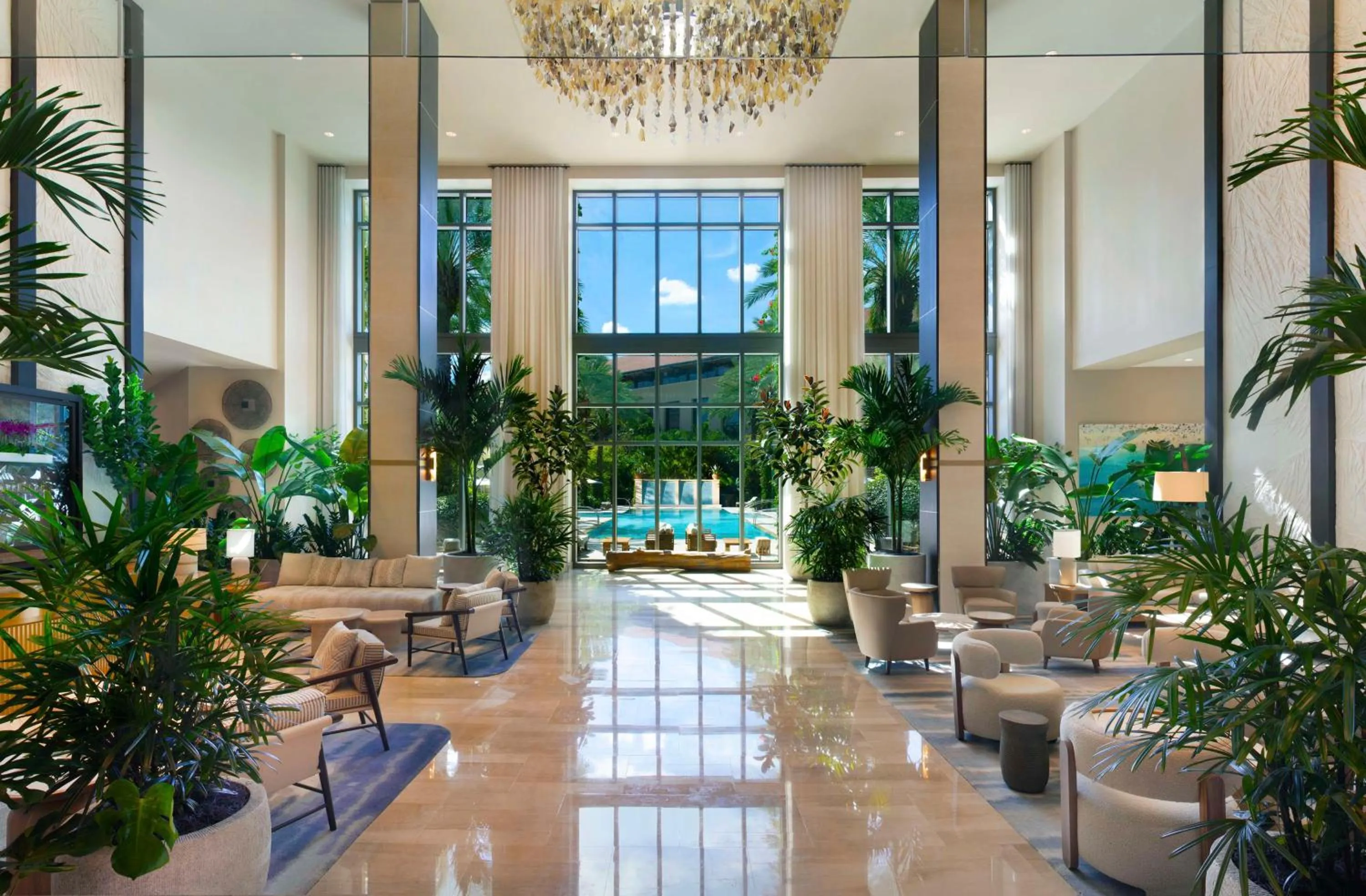 Lobby or reception in Hilton West Palm Beach